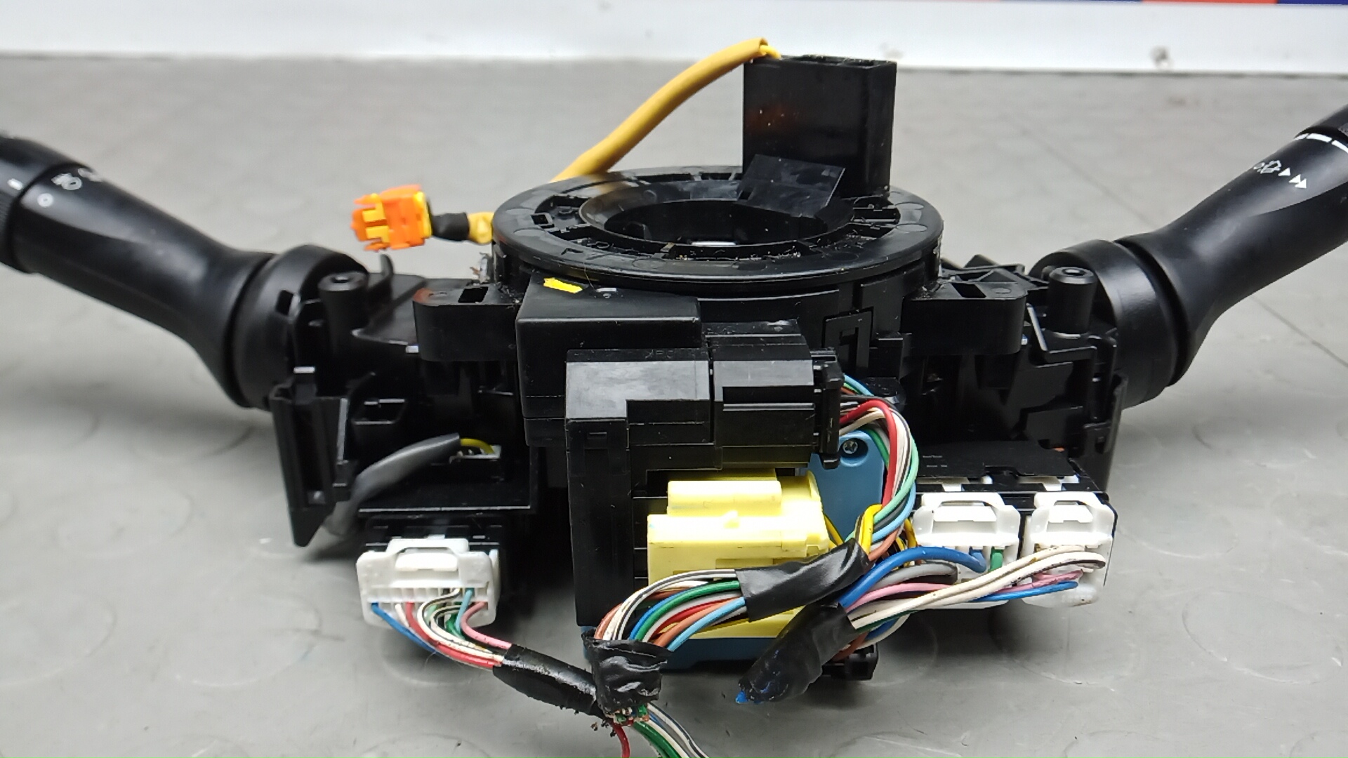 Переключатель подрулевой