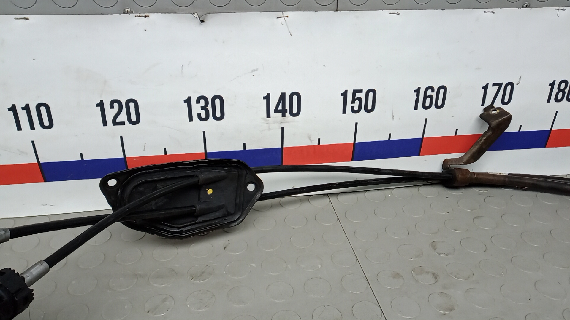 Кулиса МКПП / АКПП