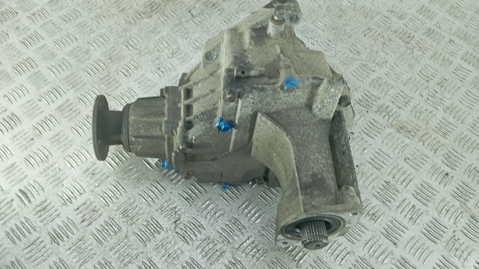 Коробка раздаточная