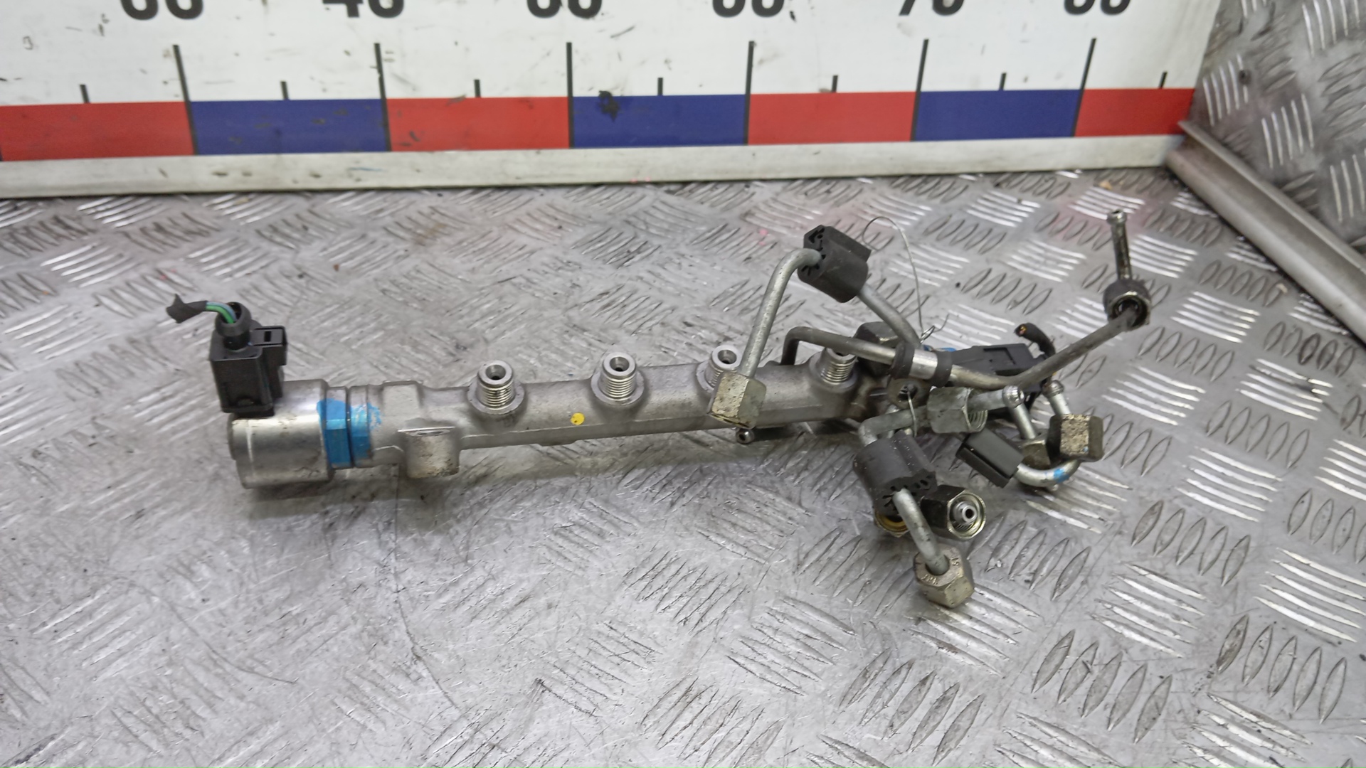 Рейка топливная (рампа)