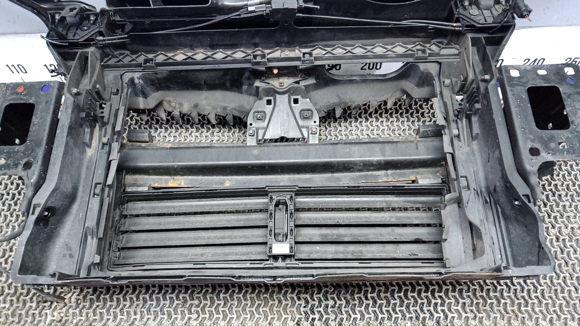 Панель передняя (телевизор)