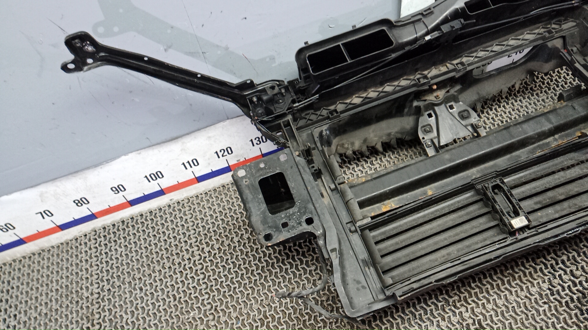 Панель передняя (телевизор)