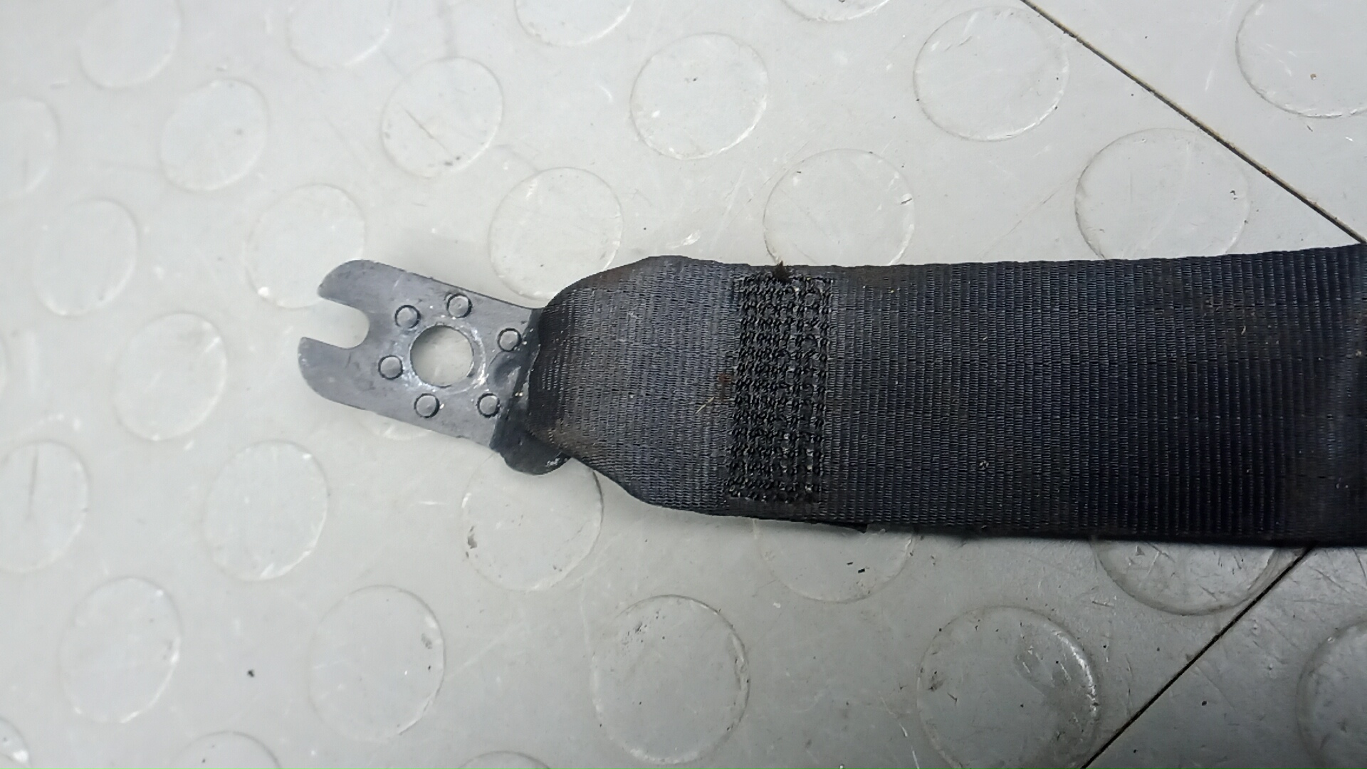 Ремень безопасности с пиропатроном