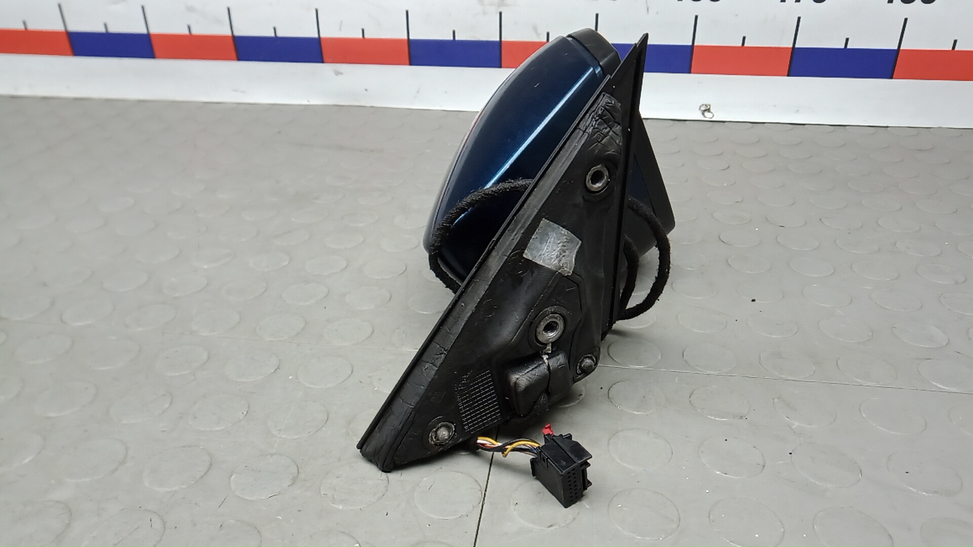 Зеркало правое электрическое