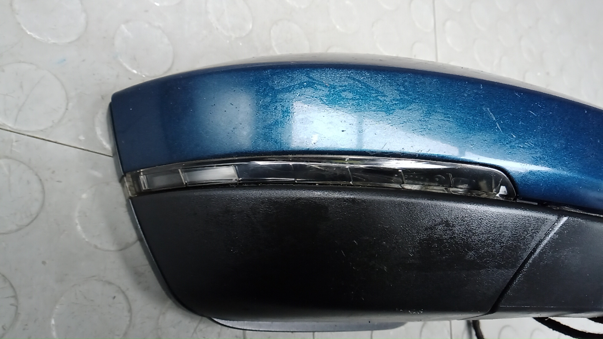 Зеркало правое электрическое