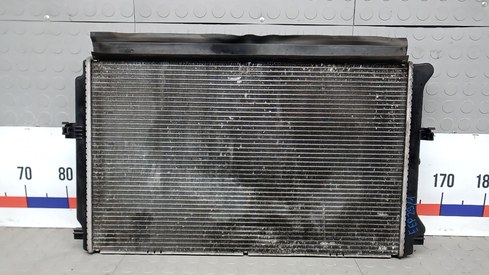 Радиатор охлаждения двигателя основной