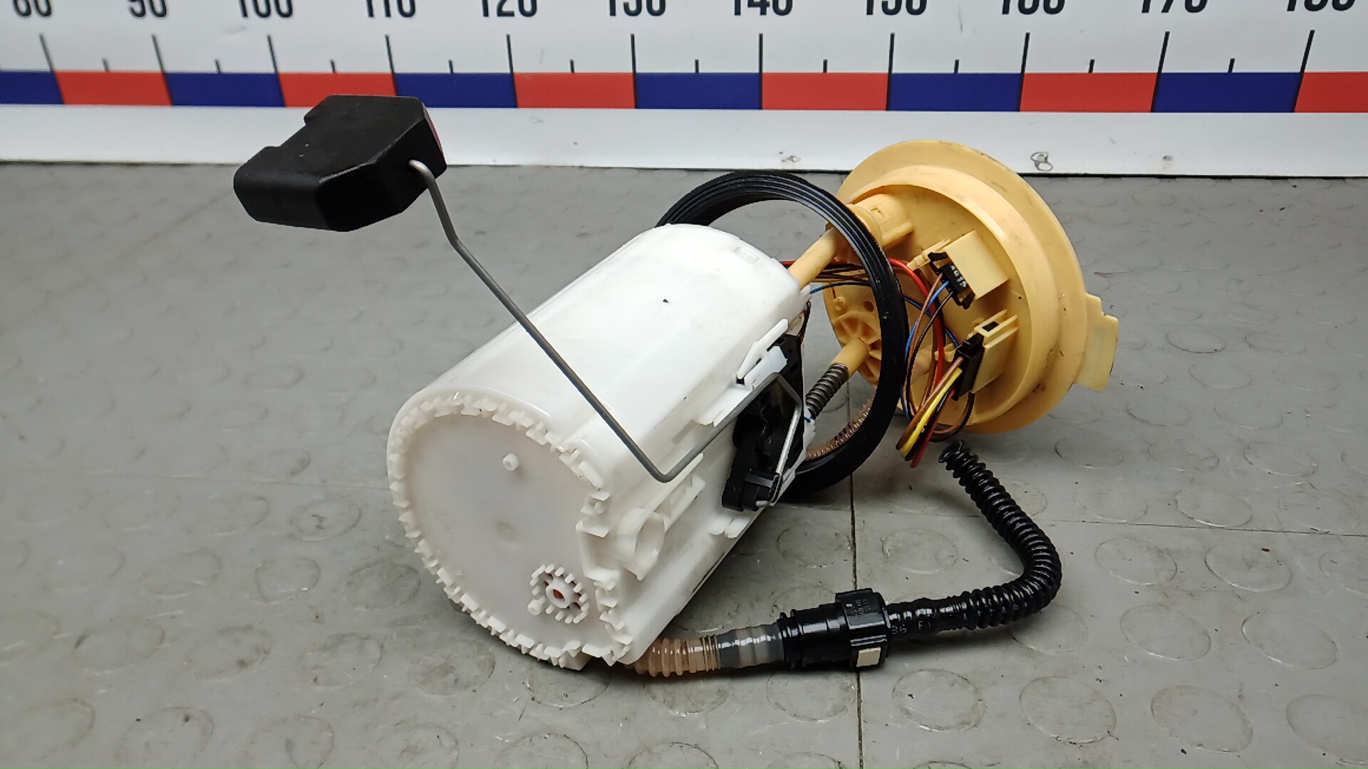 Насос топливный электрический