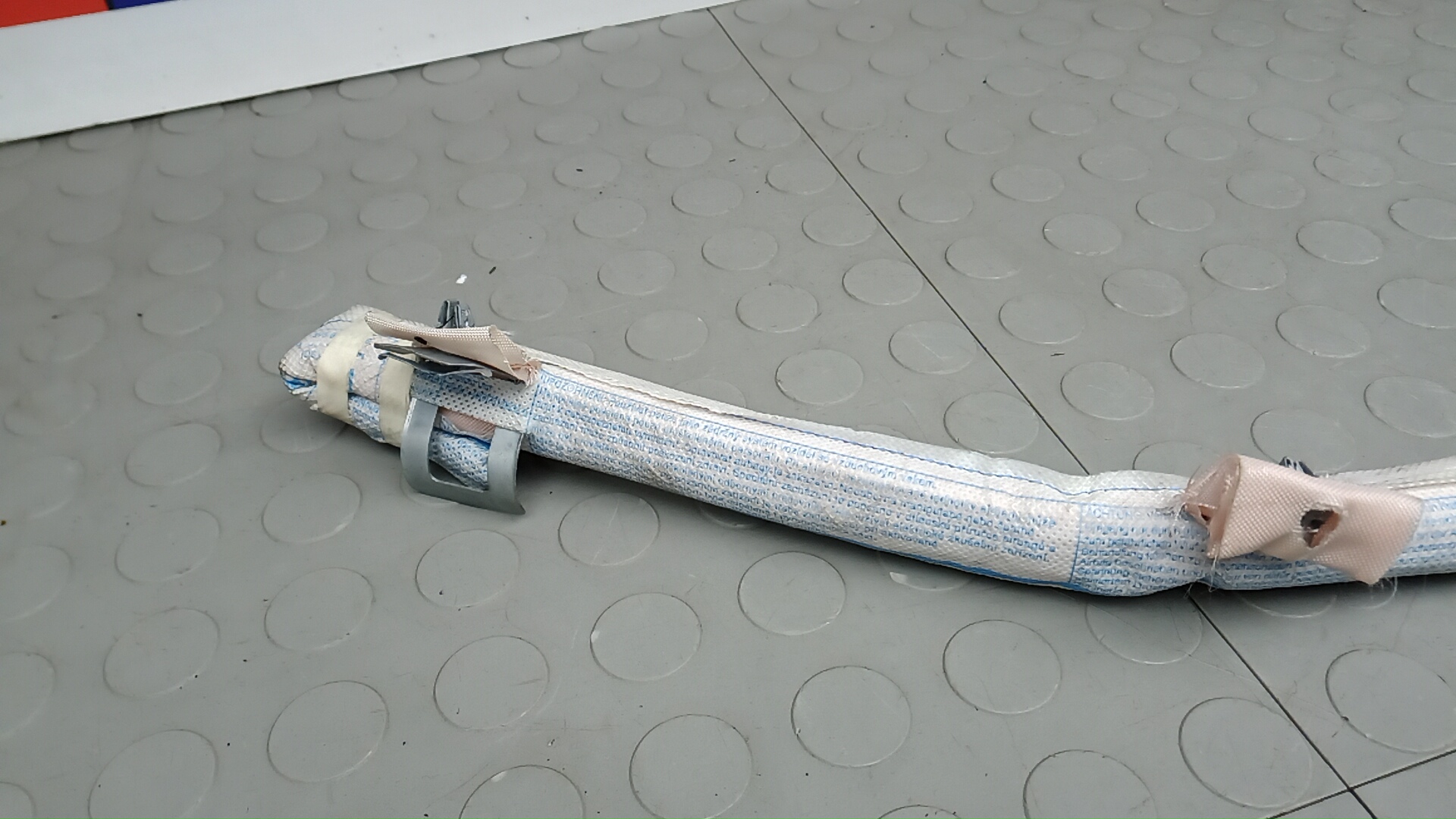 Подушка безопасности боковая (шторка)