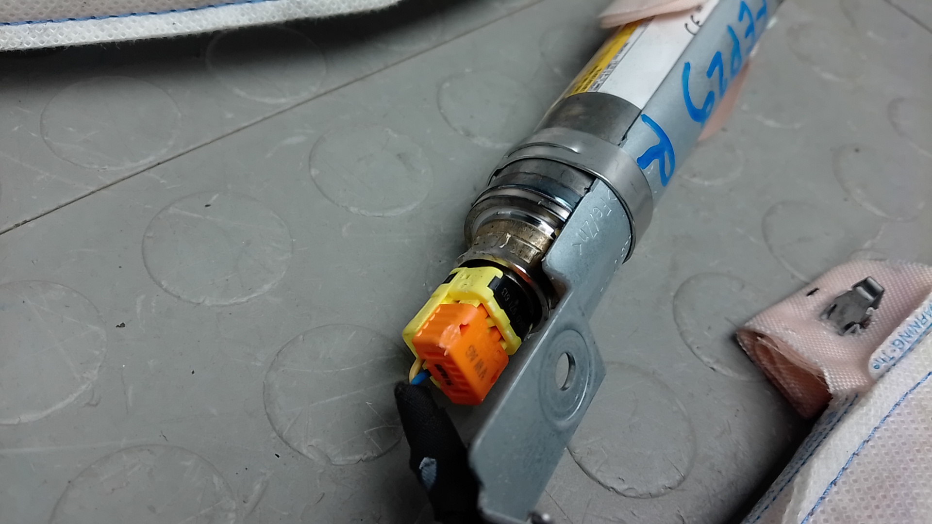 Подушка безопасности боковая (шторка)