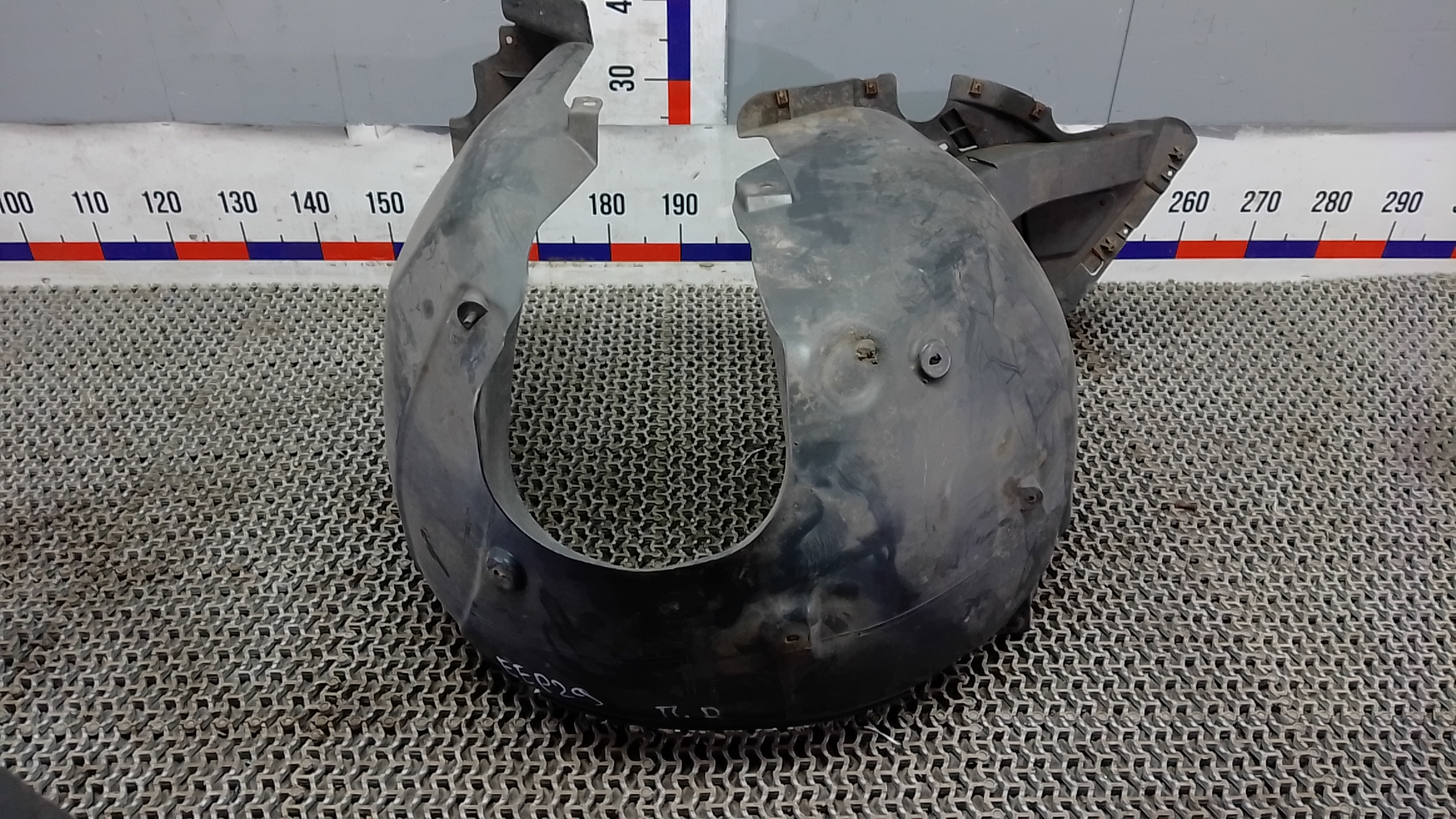 Локер передний правый