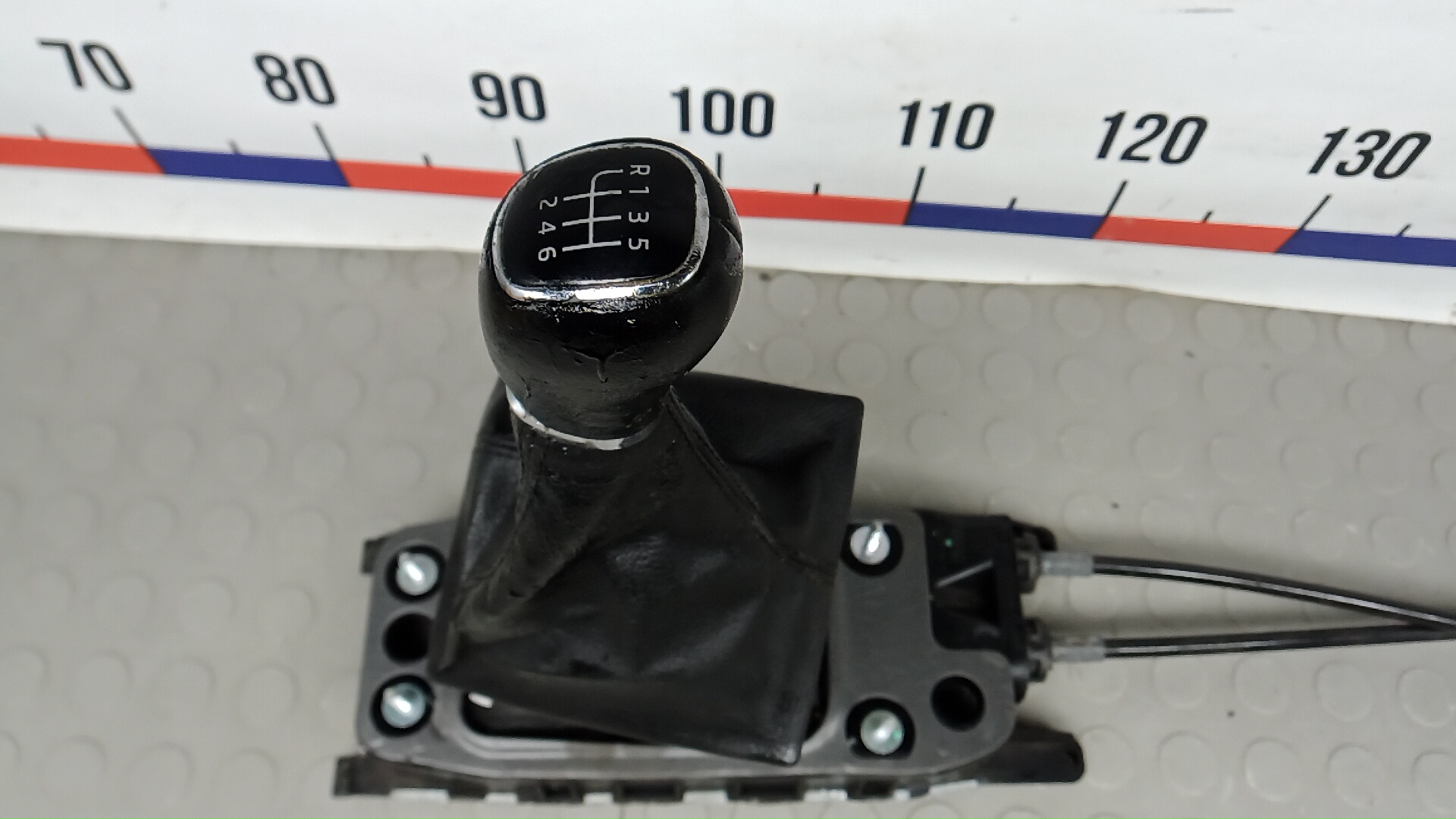 Кулиса МКПП / АКПП