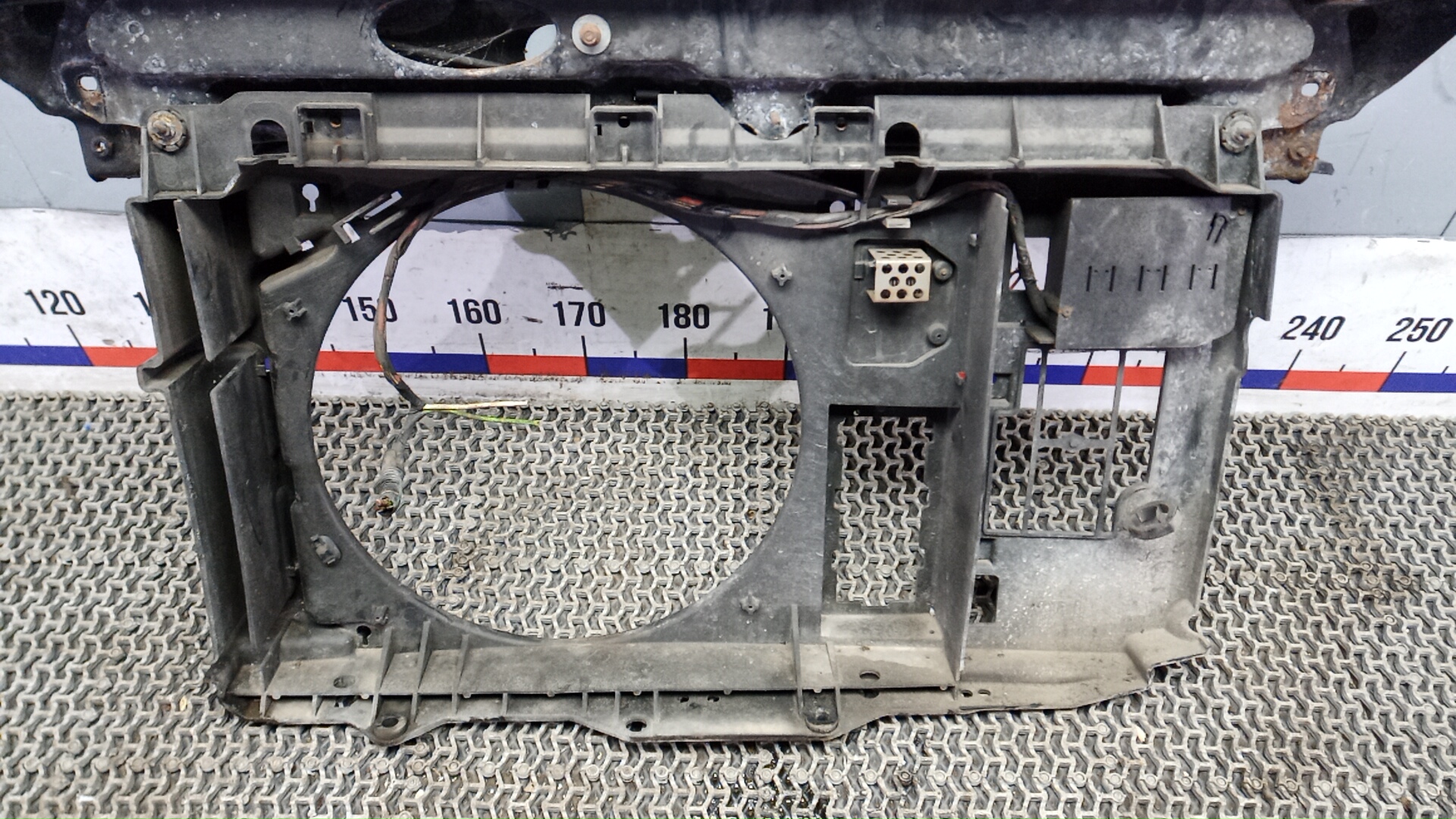 Панель передняя (телевизор)