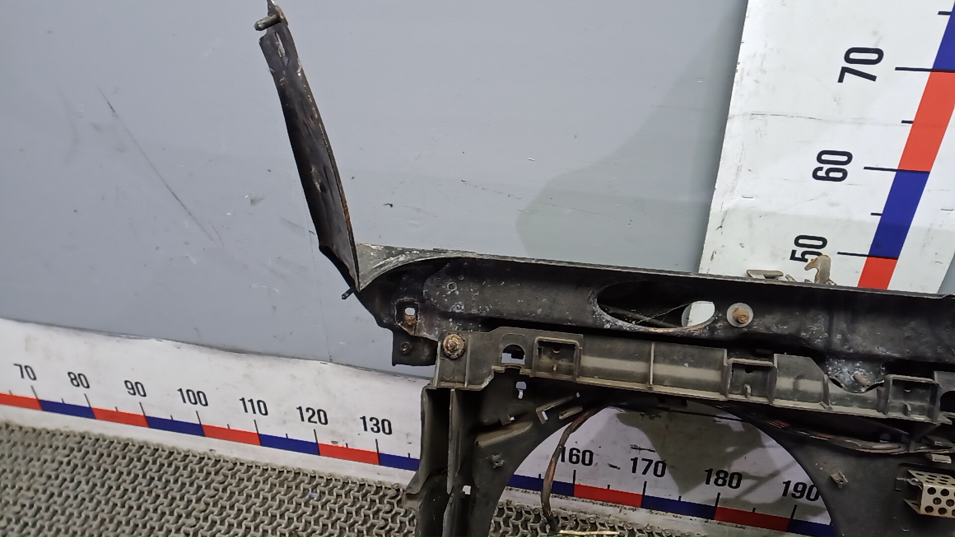 Панель передняя (телевизор)