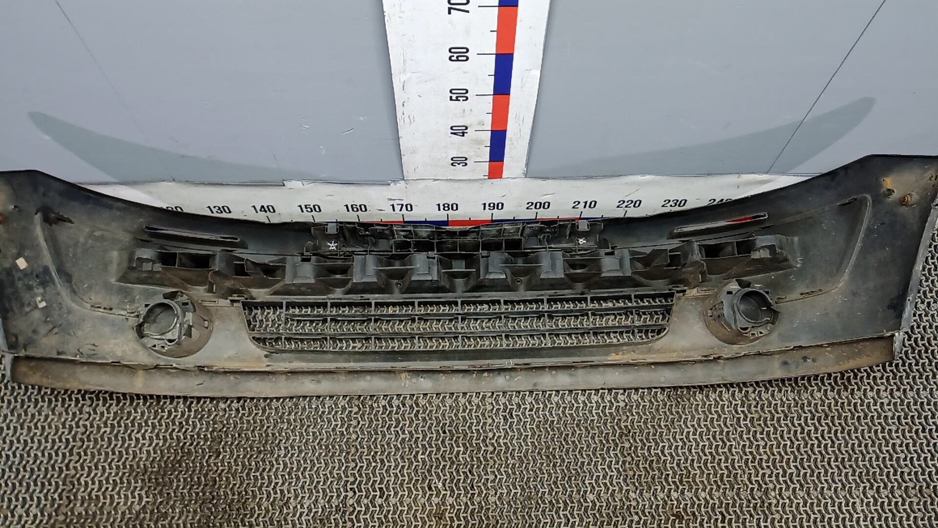 Бампер передний