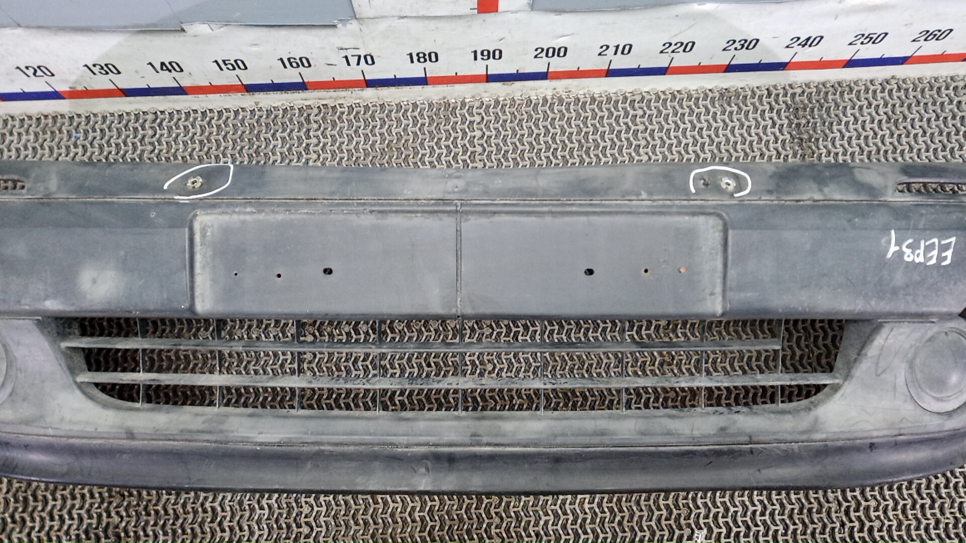 Бампер передний