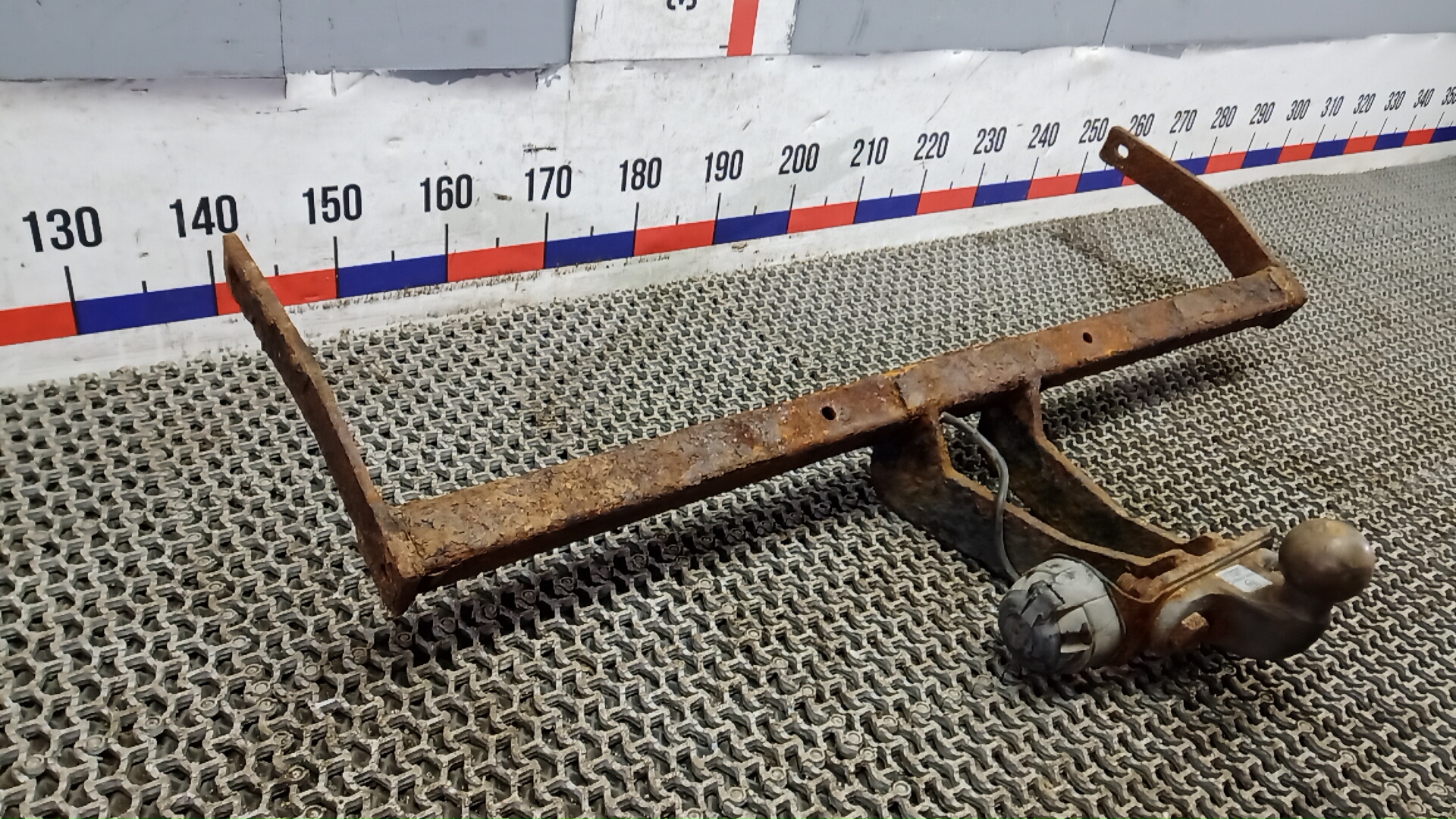 Сцепное устройство (Фаркоп)