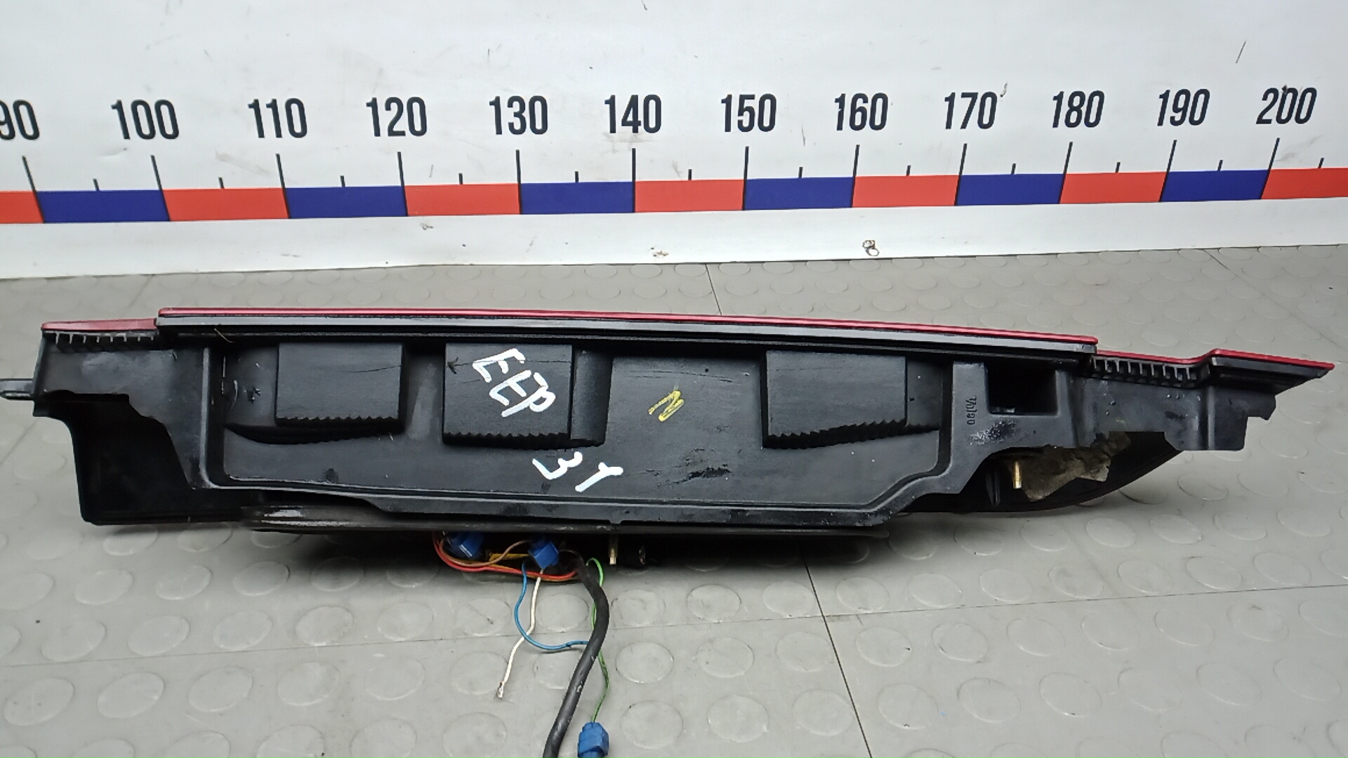 Фонарь задний левый