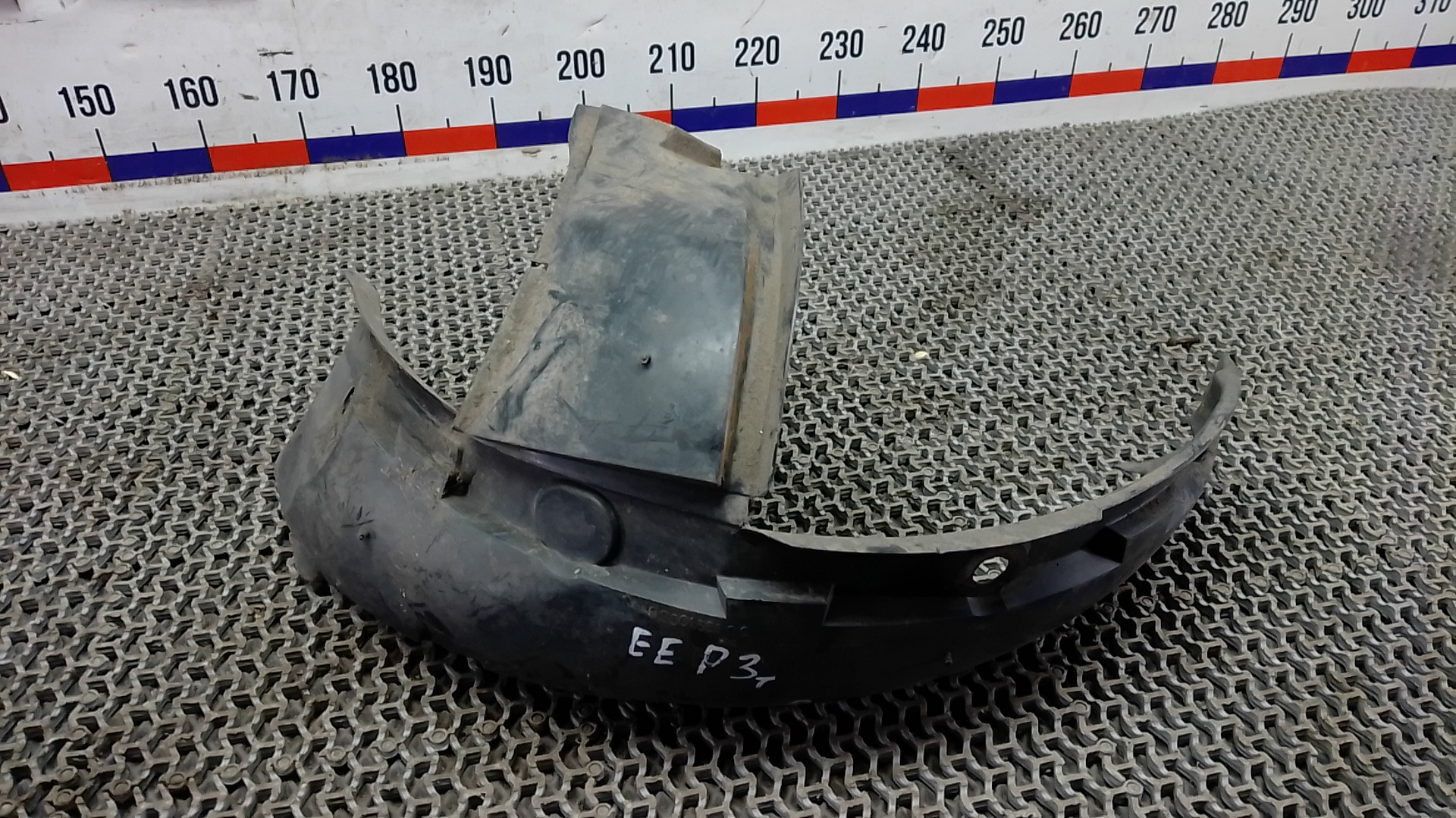 Локер передний правый