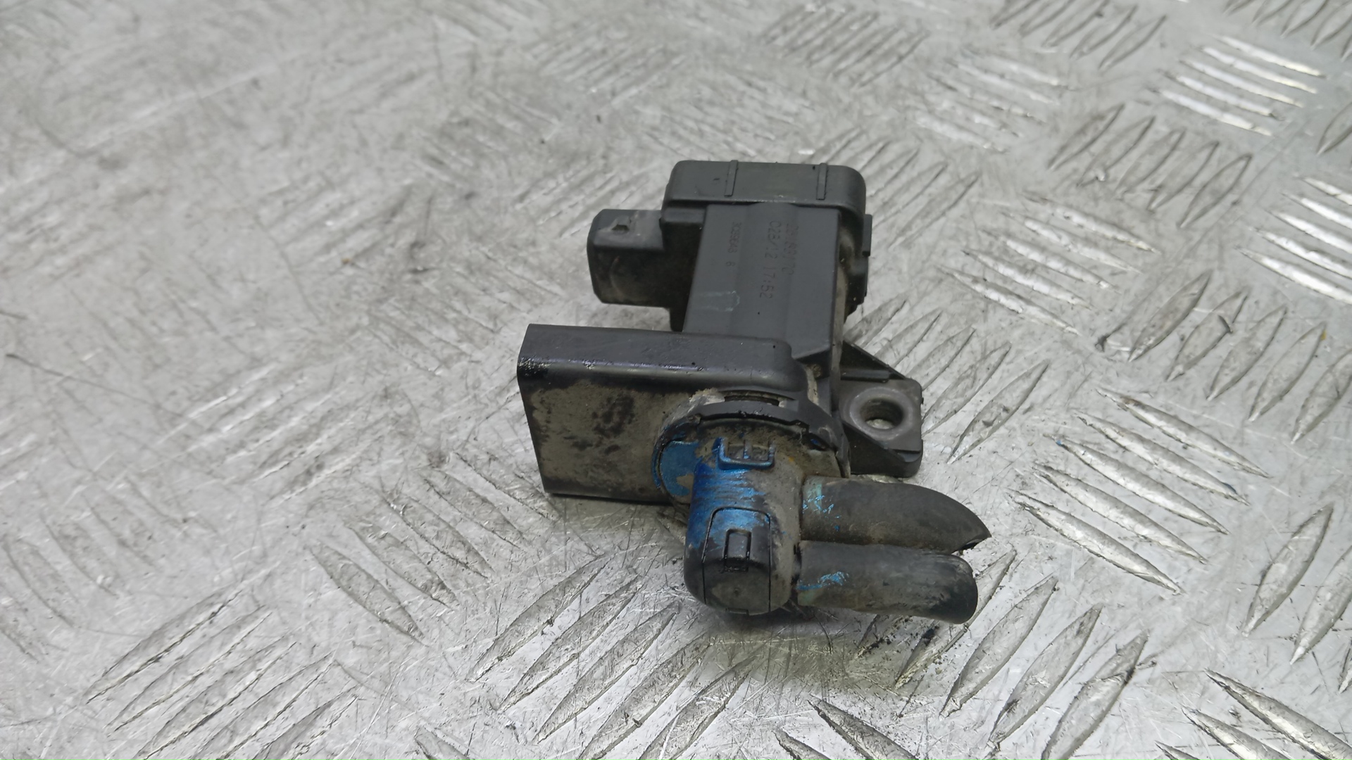 Клапан электромагнитный