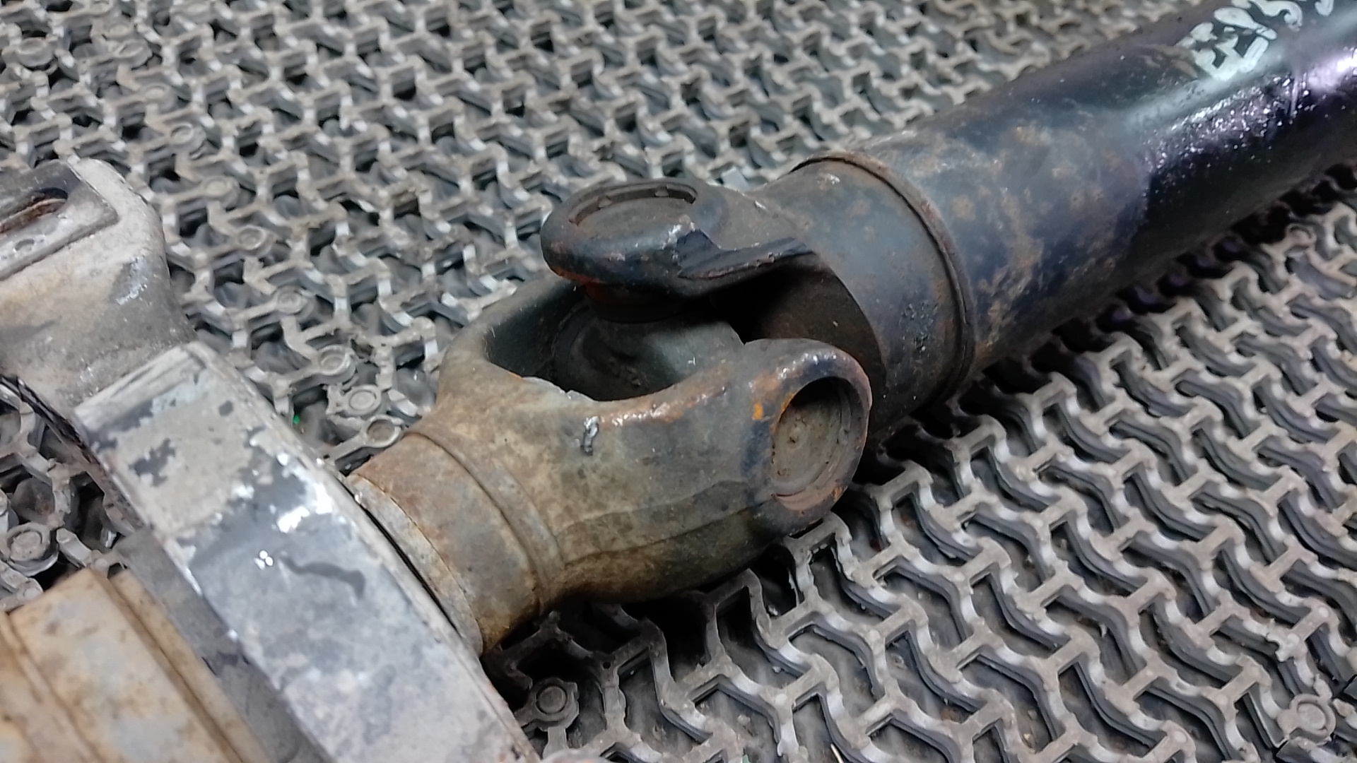 Вал карданный