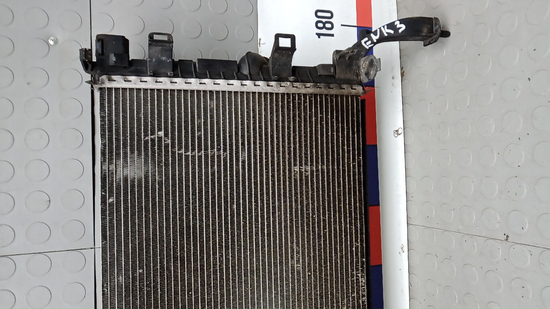 Радиатор охлаждения двигателя основной