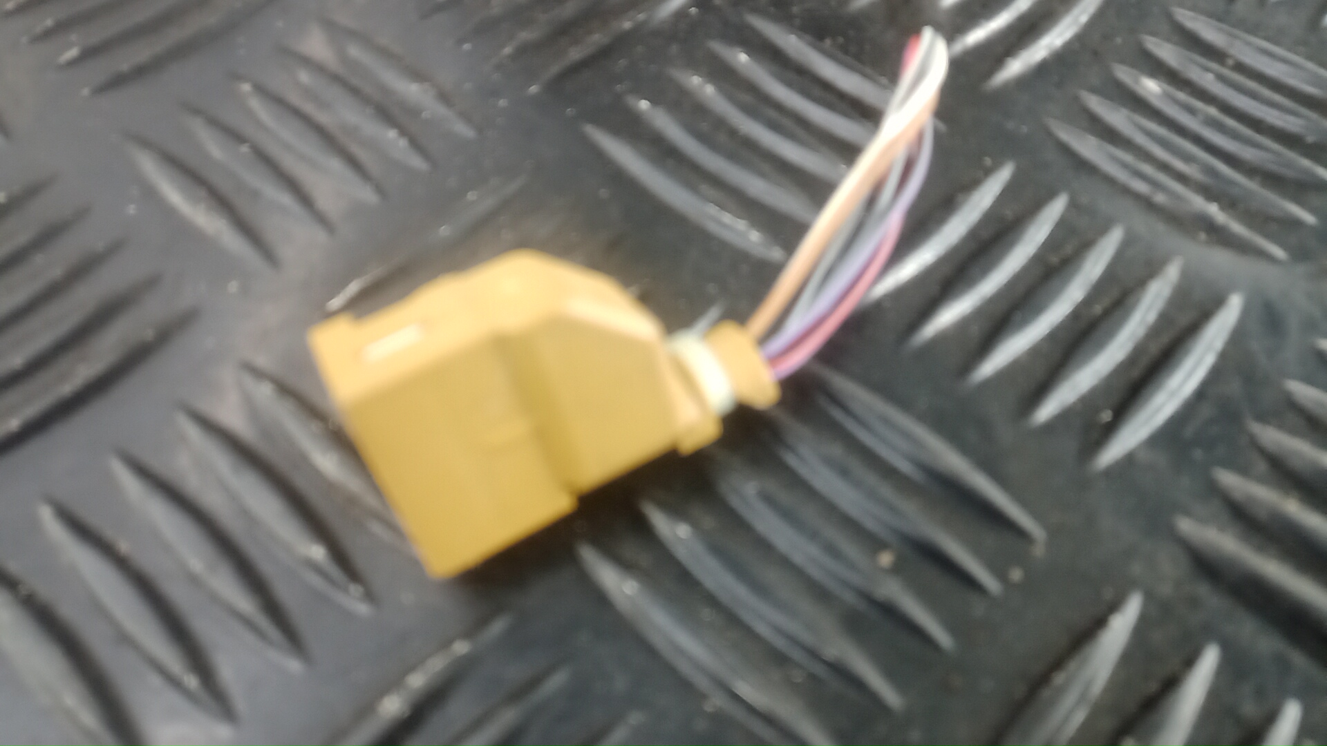 Зеркало правое электрическое