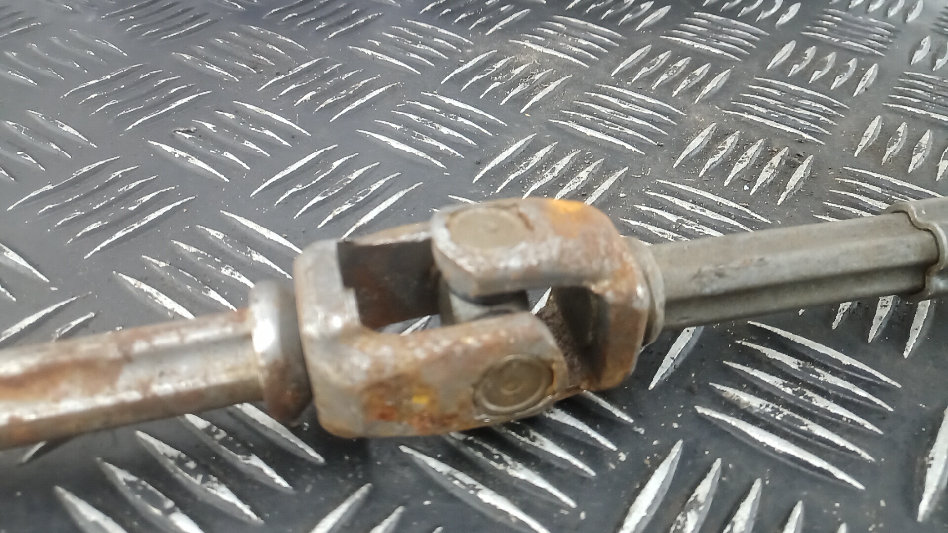 Кардан рулевой