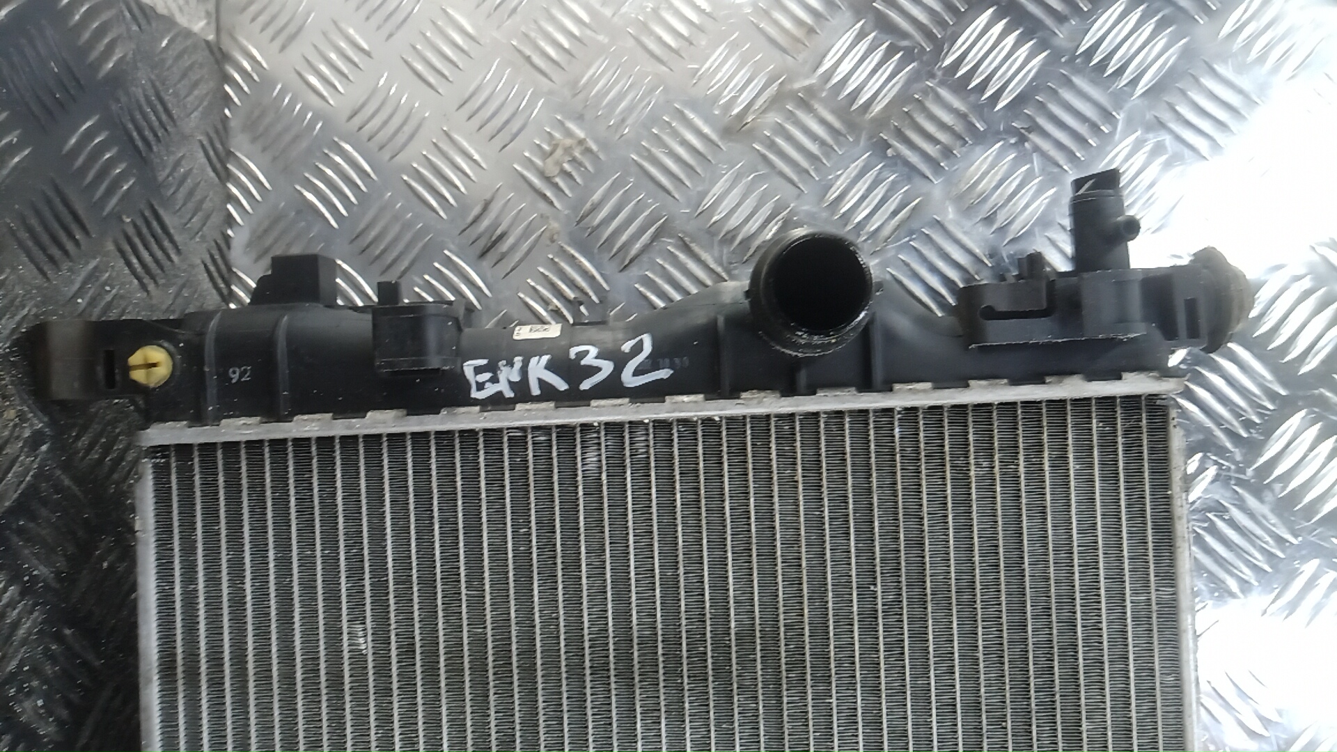 Радиатор охлаждения двигателя основной