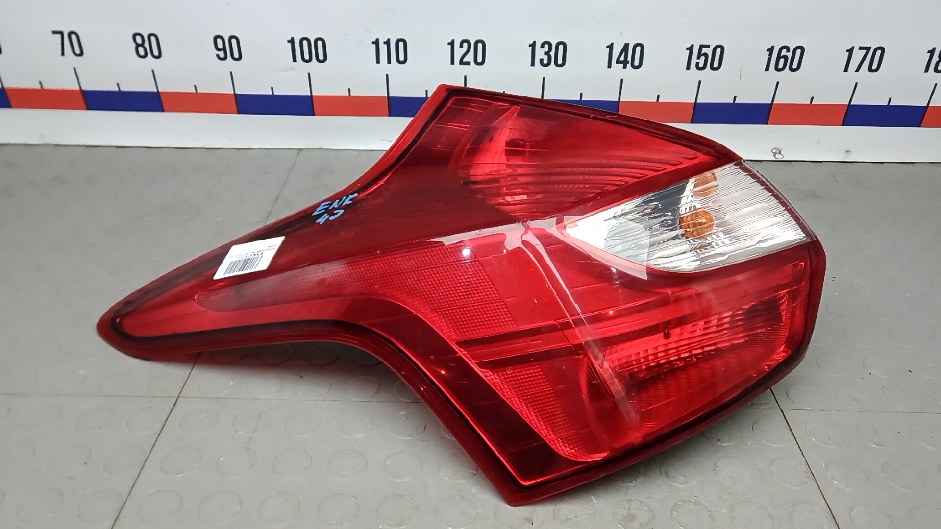 Фонарь задний левый