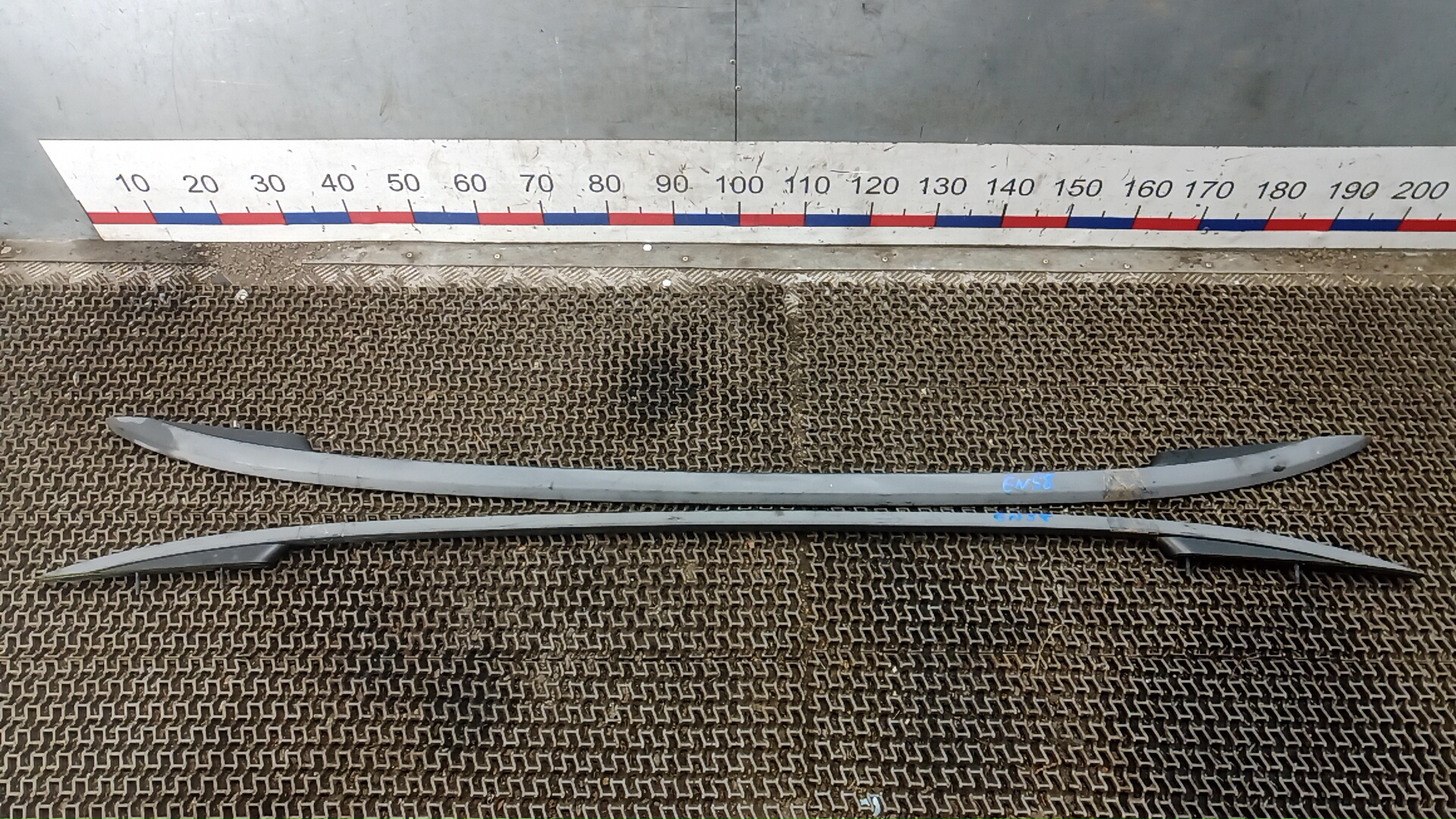 Рейлинги (релинг) к-кт (планки на крышу)