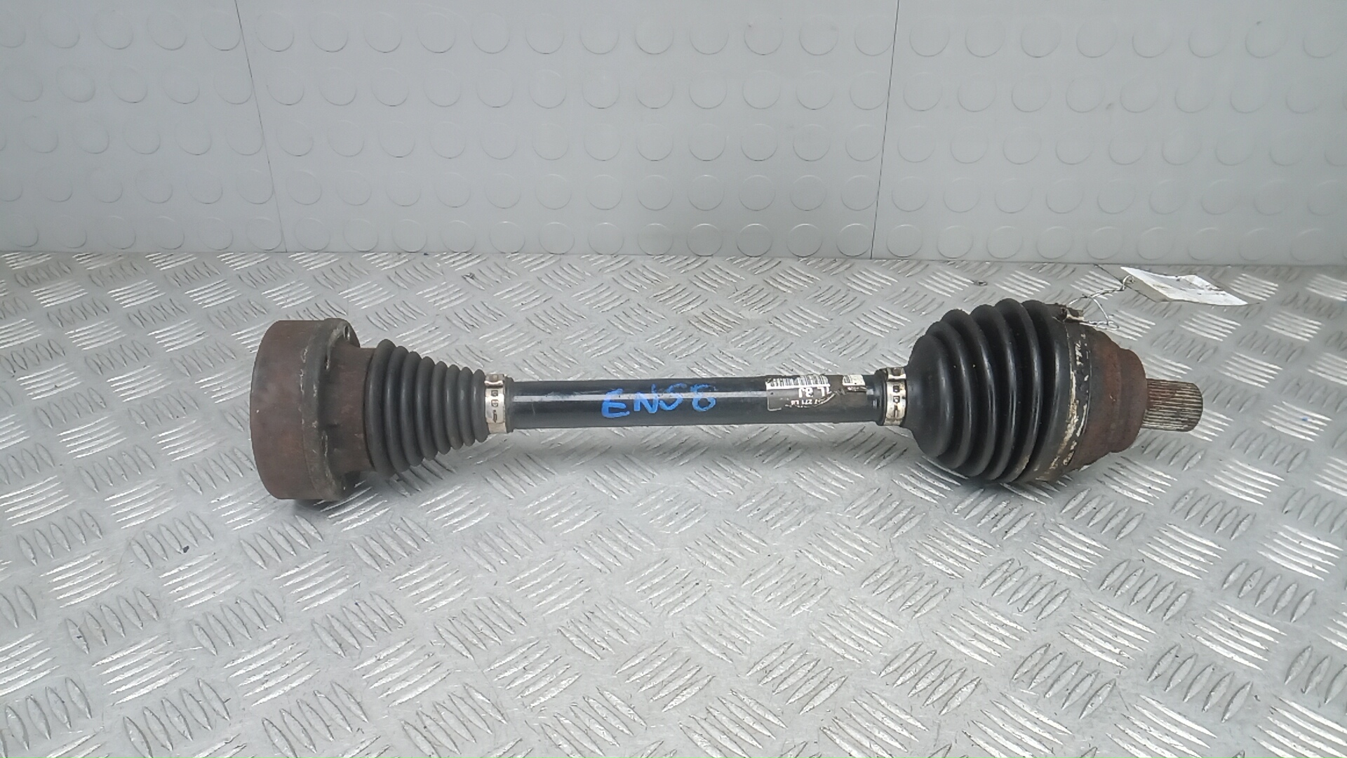 Полуось передняя левая