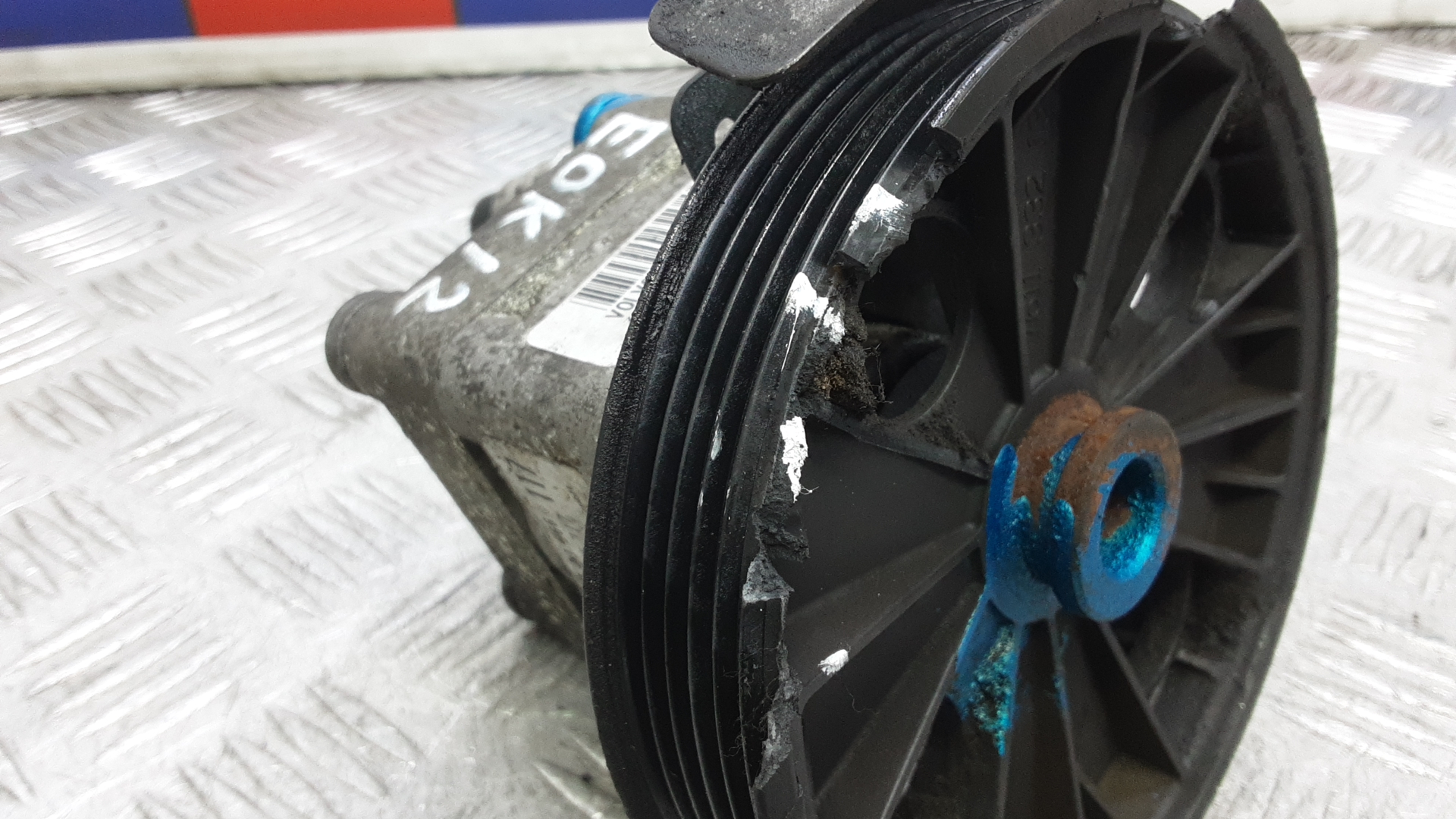 Насос ГУР (гидроусилитель руля)