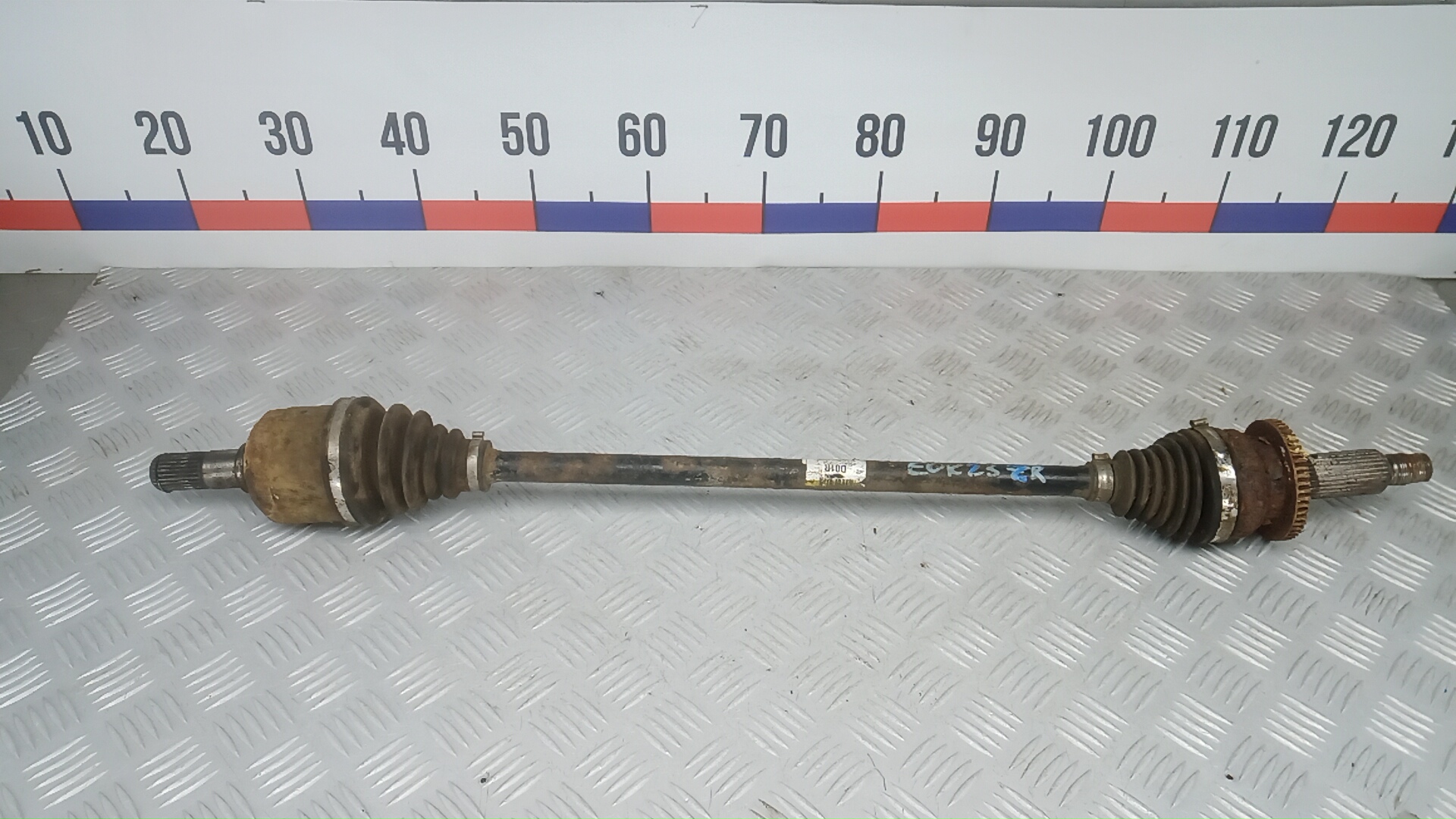 Полуось задняя правая