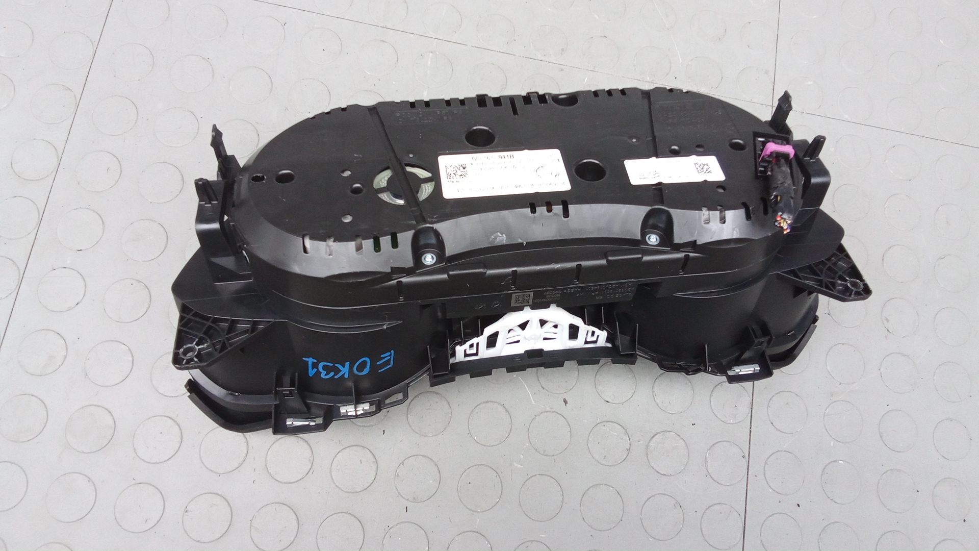 Панель приборов