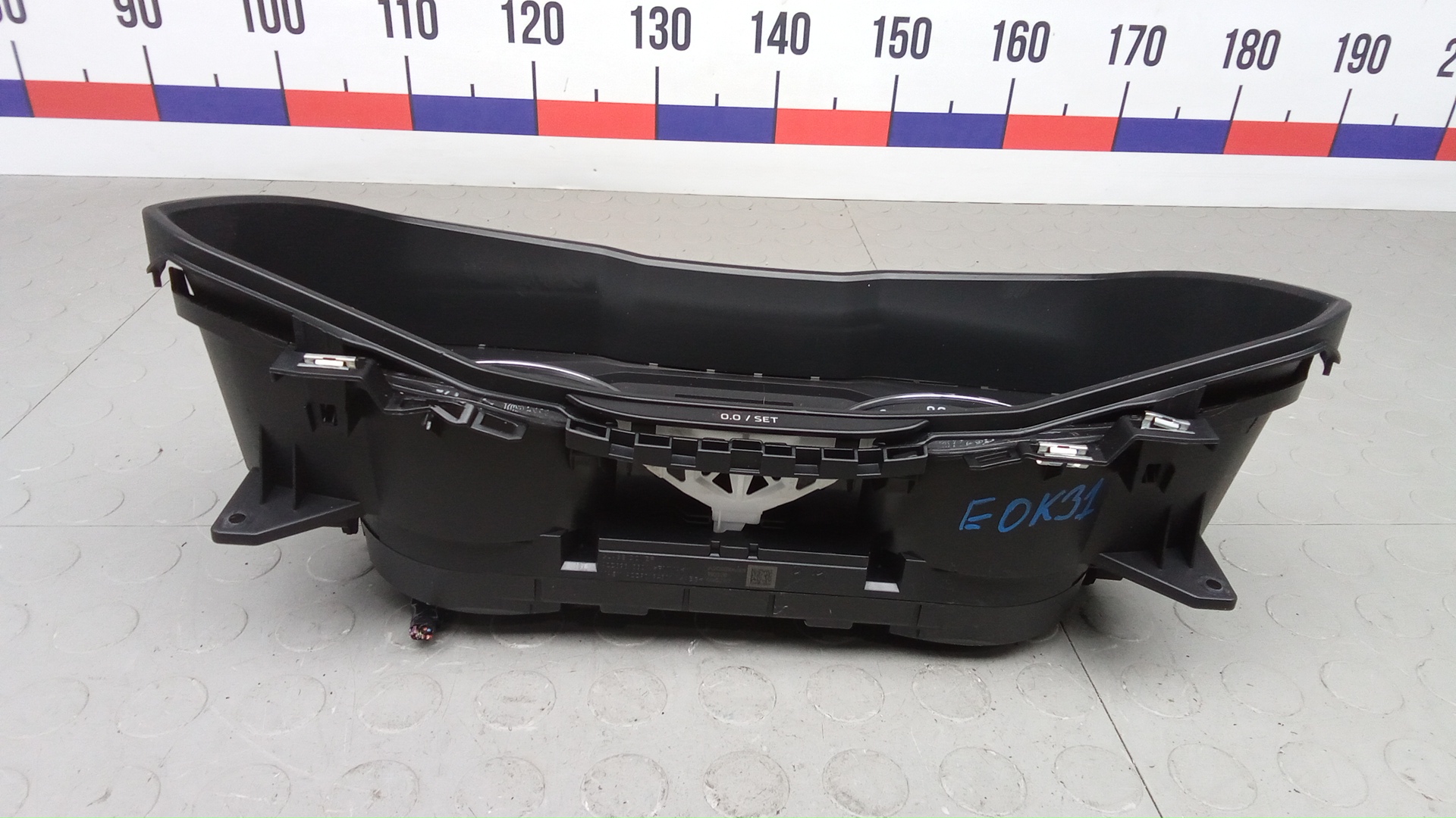 Панель приборов