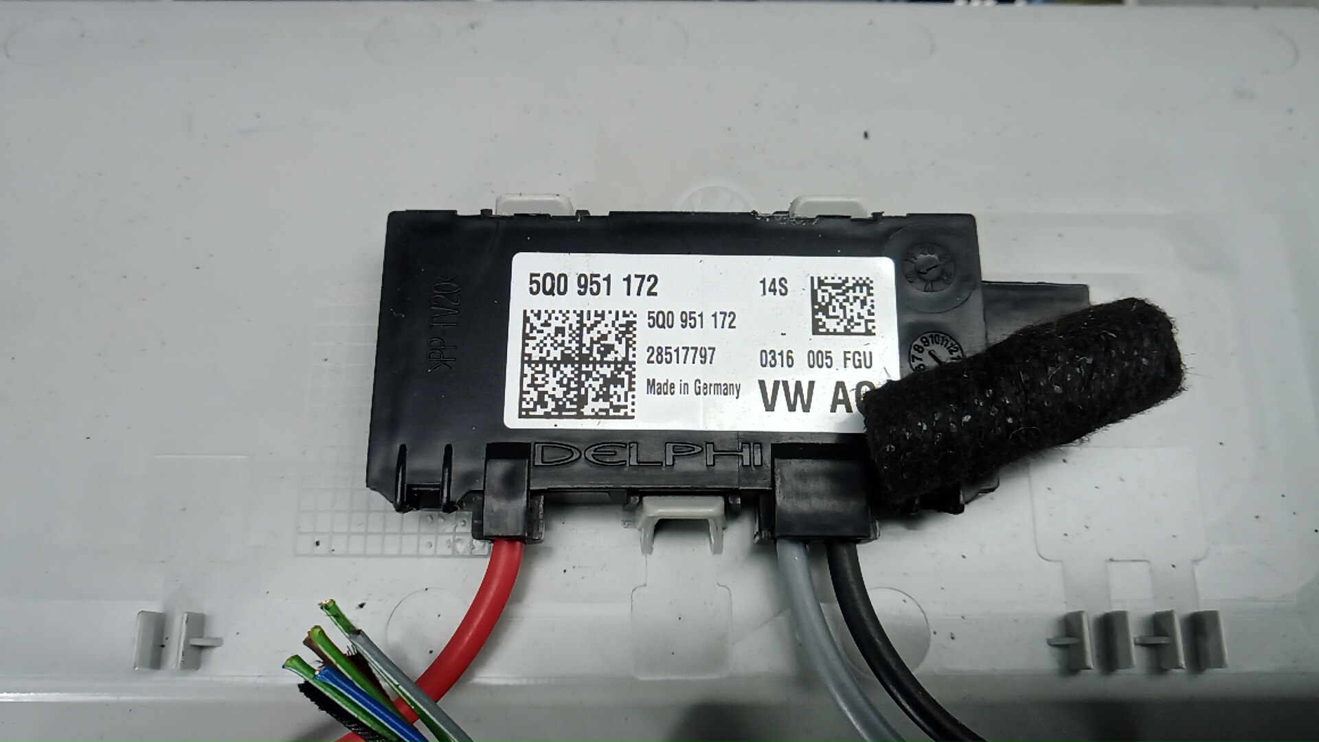 Плафон салонный