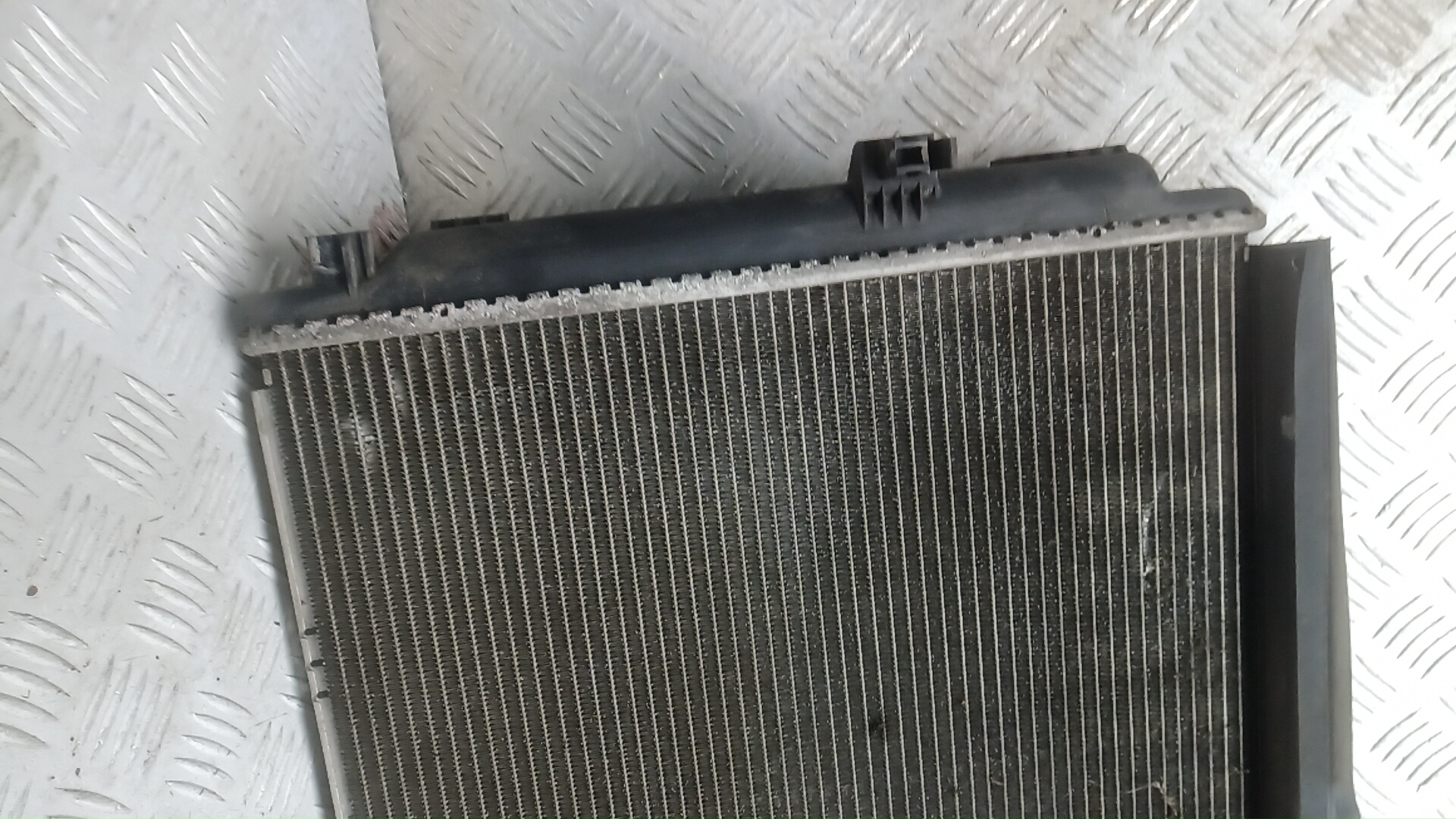 Радиатор охлаждения двигателя основной