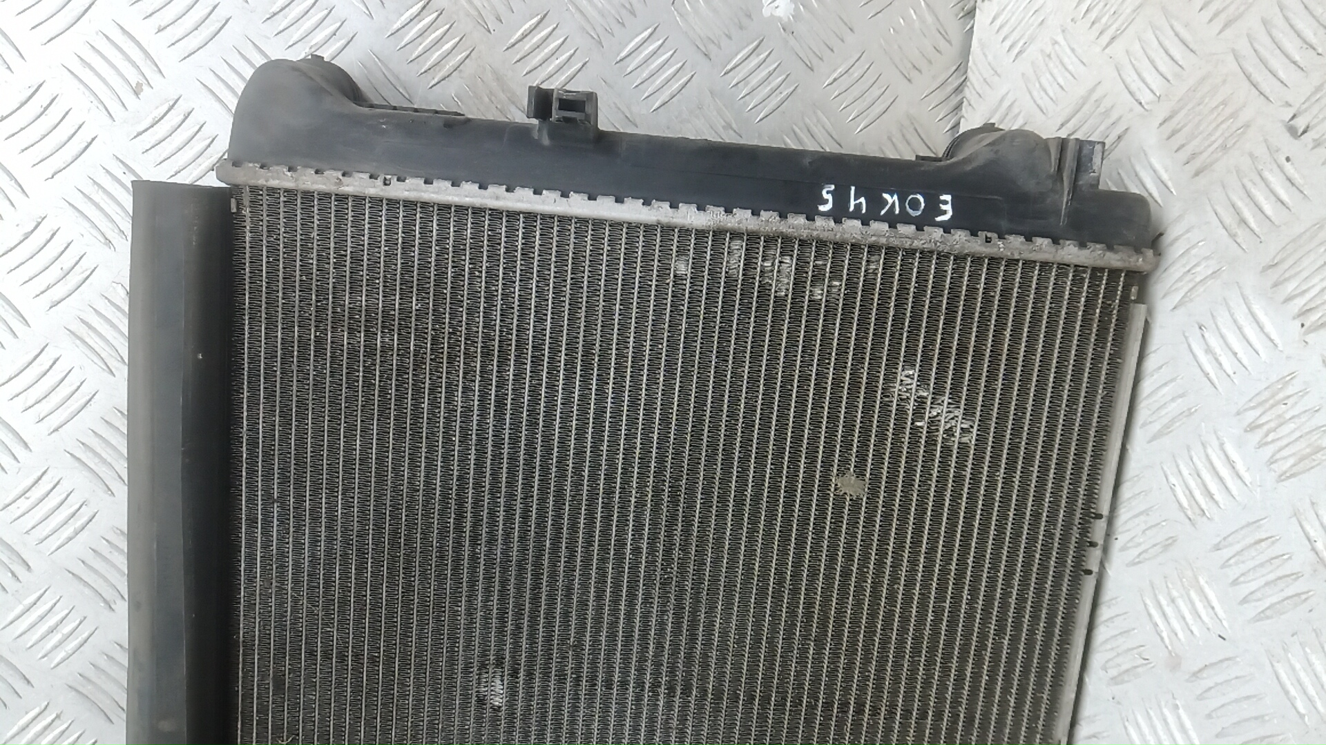 Радиатор охлаждения двигателя основной