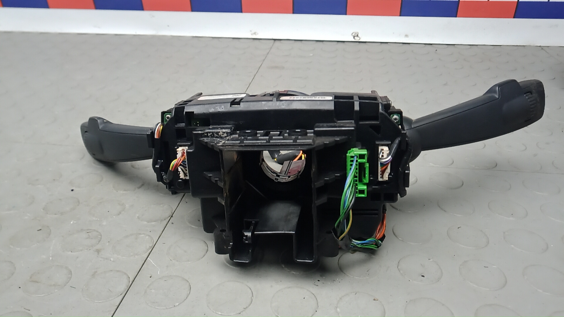 Переключатель подрулевой