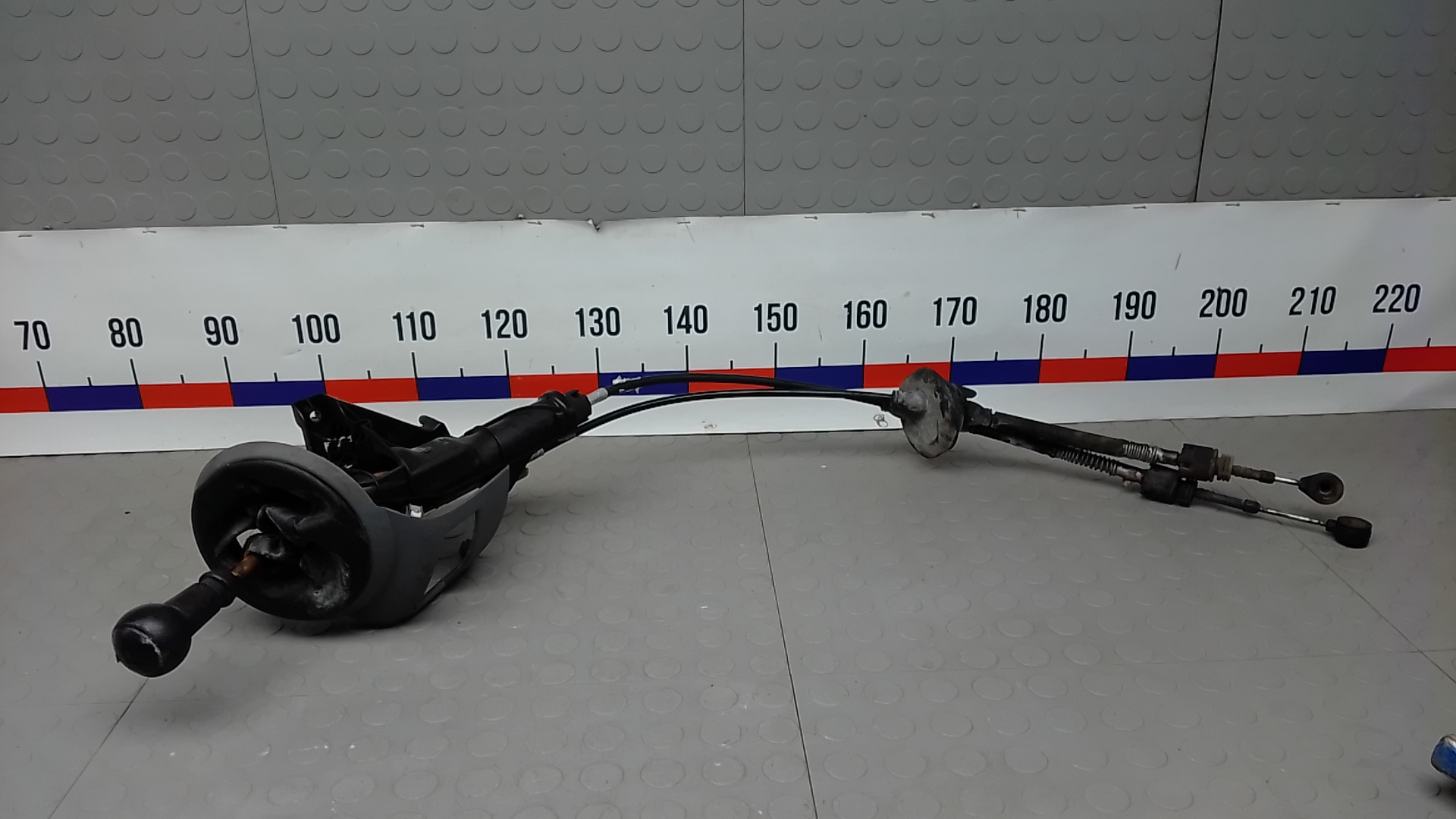 Кулиса МКПП / АКПП