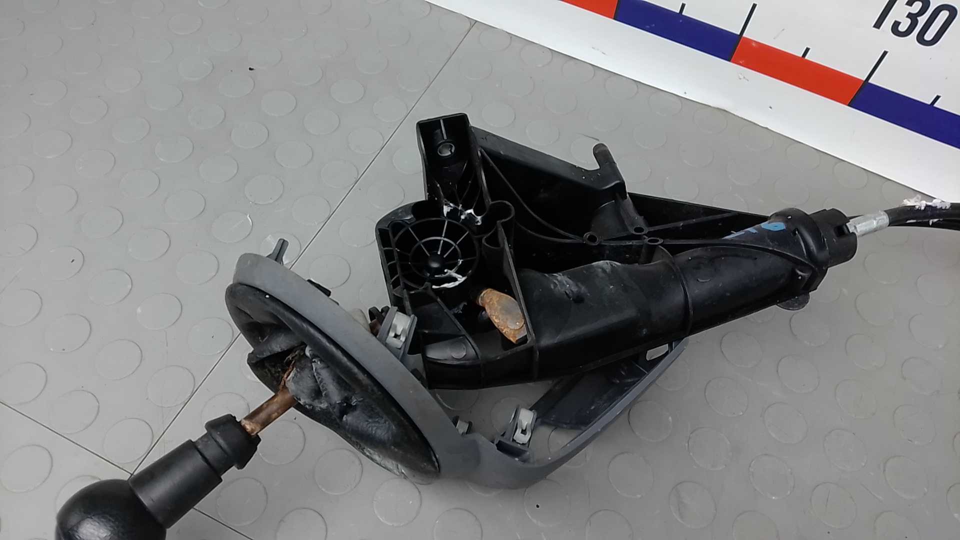 Кулиса МКПП / АКПП