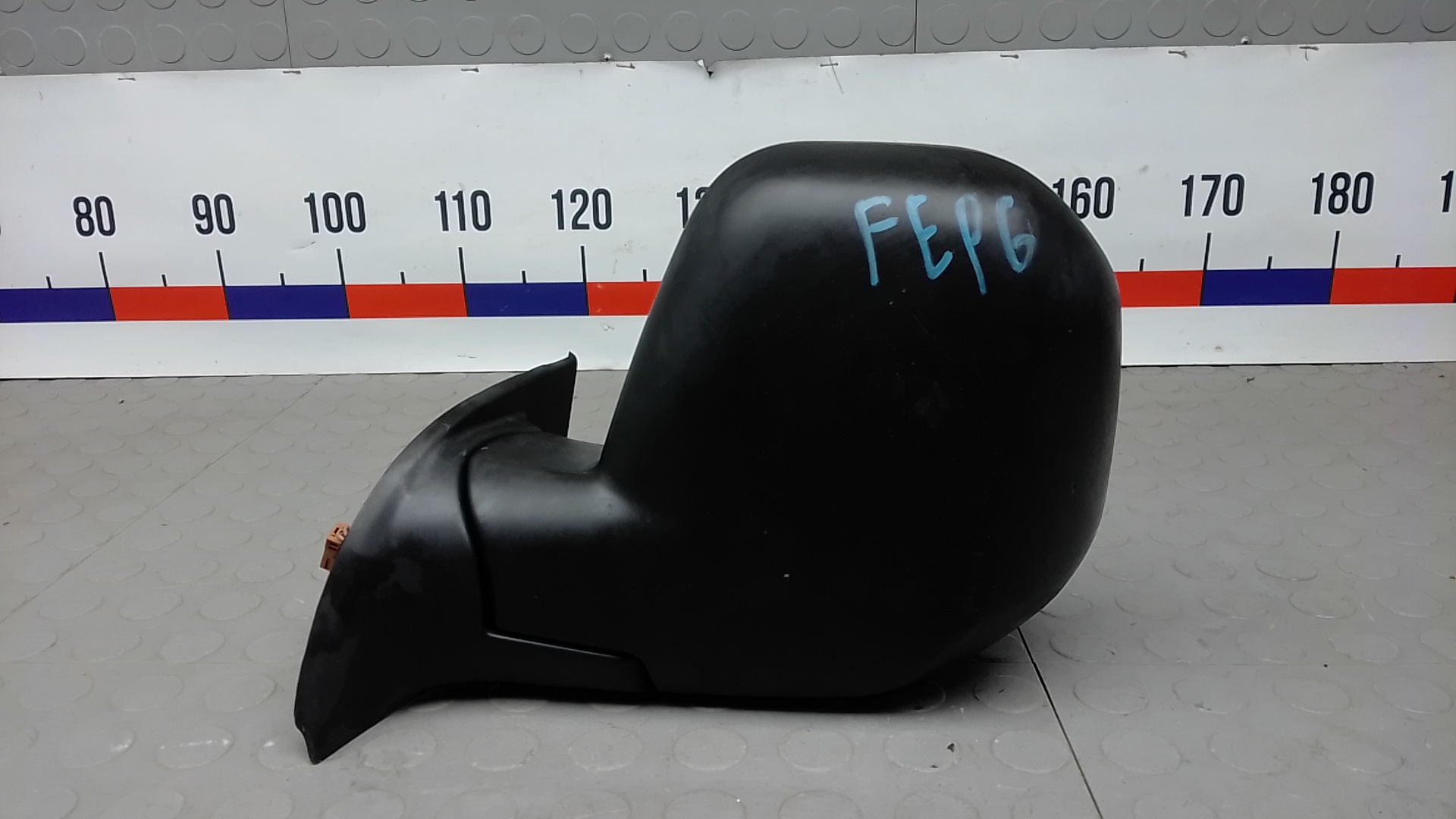 Зеркало левое электрическое