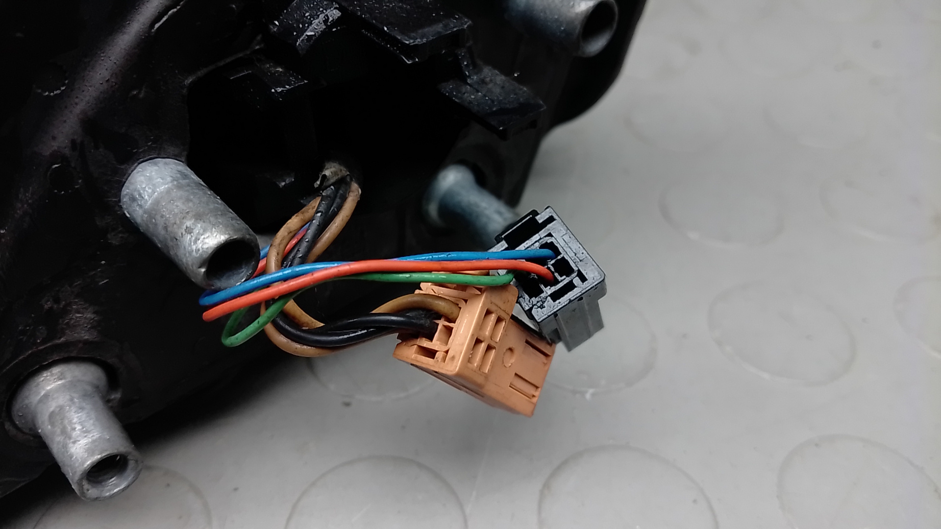 Зеркало правое электрическое