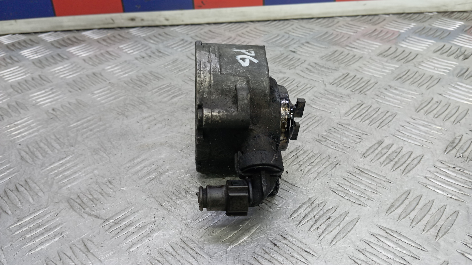 Насос вакуумный