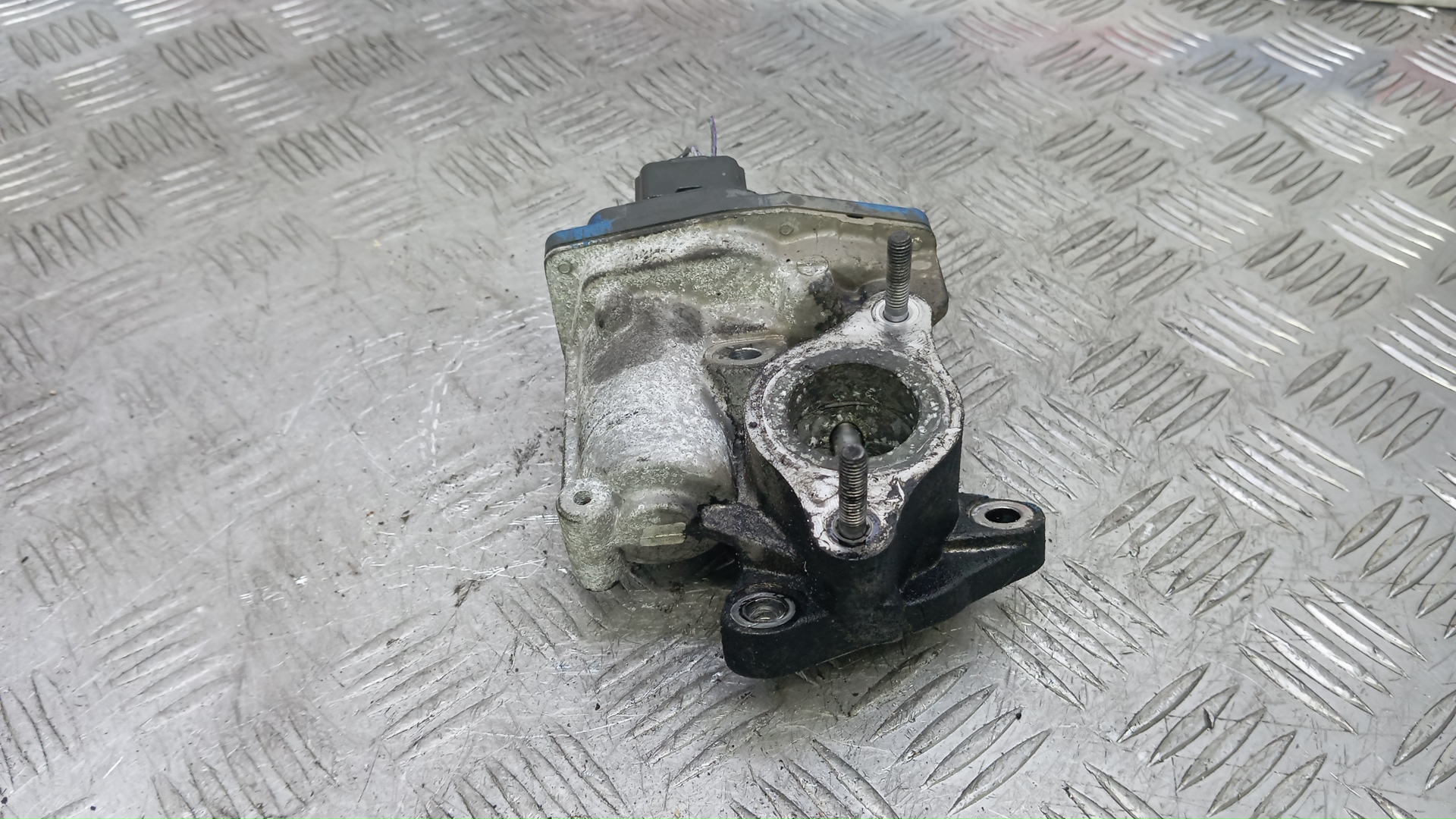 Клапан рециркуляции выхлопных газов (EGR)