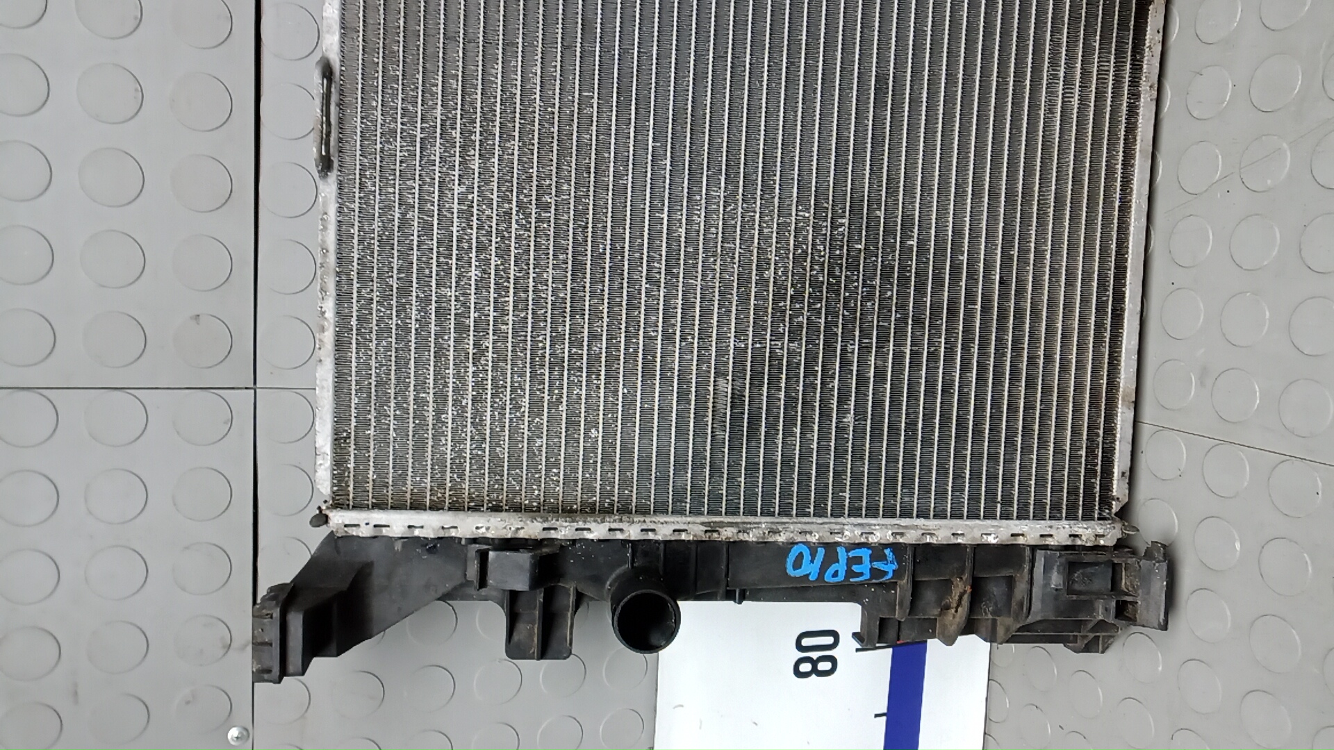 Радиатор охлаждения двигателя основной