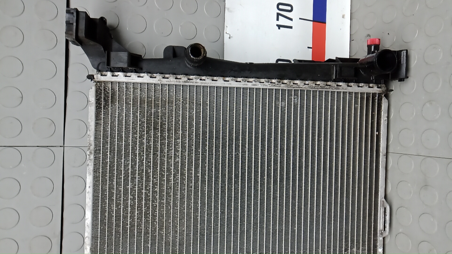 Радиатор охлаждения двигателя основной