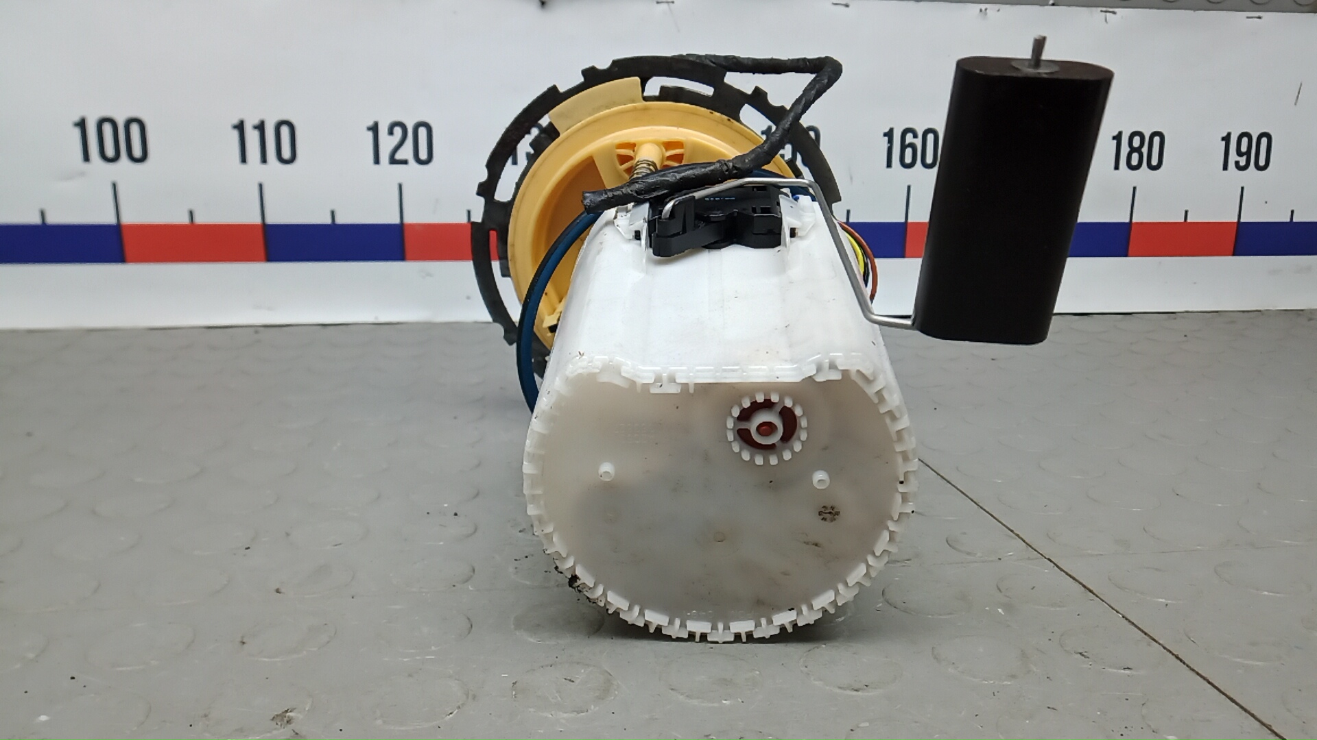 Насос топливный электрический