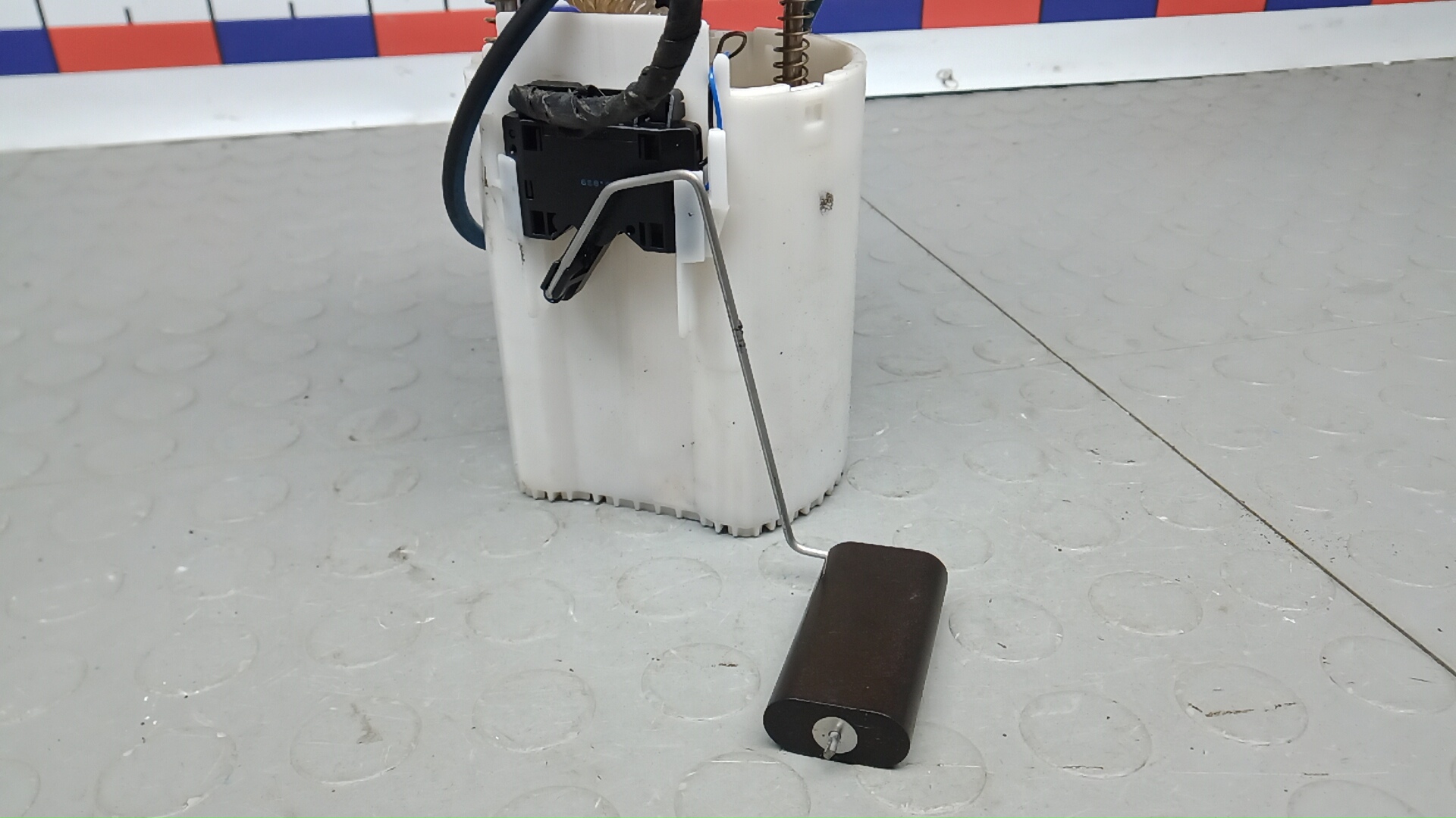 Насос топливный электрический