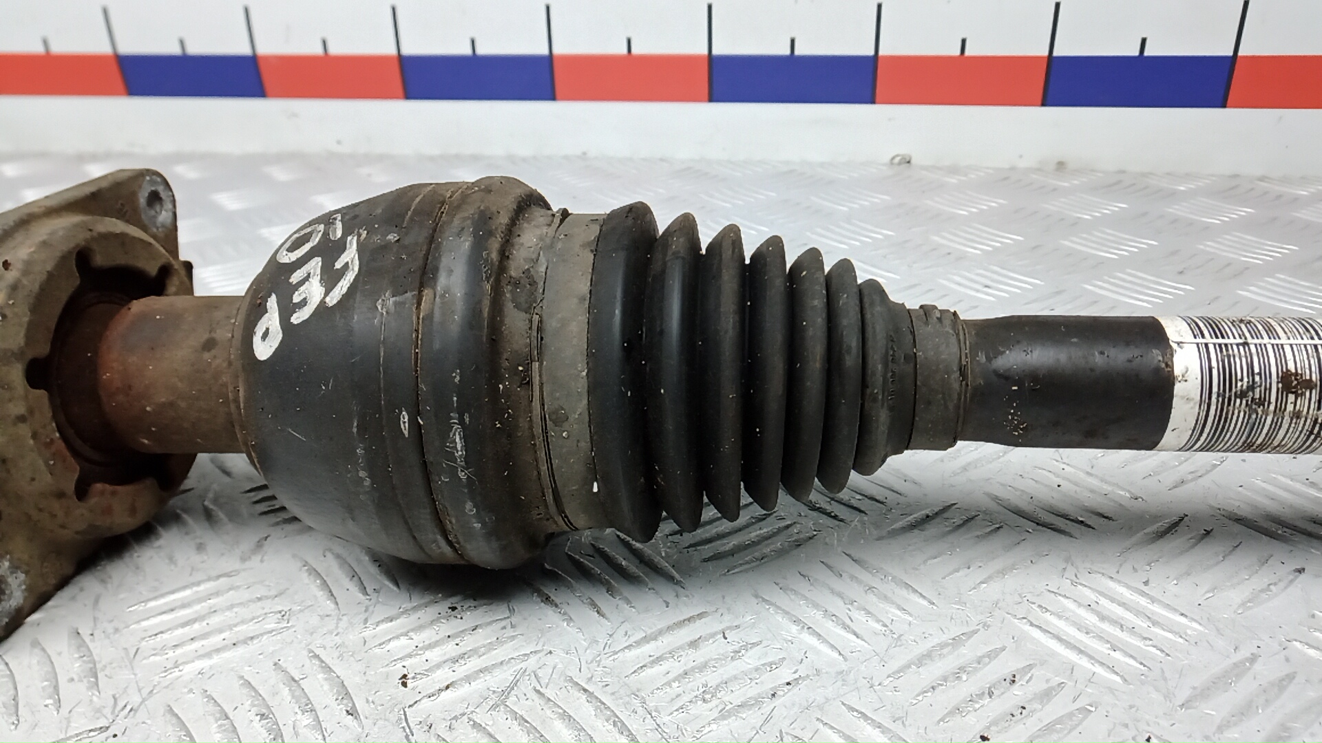 Полуось передняя правая